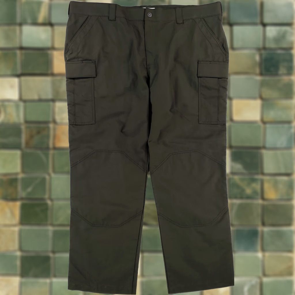 Vintage First Tactical Ripstop Cargo Pants Green Mens 49 Inseam 32 Regular Cargo Pants Mens Green 49 Mens First Tactical Ripstop Cargo Pants Size US 32 / EU 48 - 1 Thumbnail