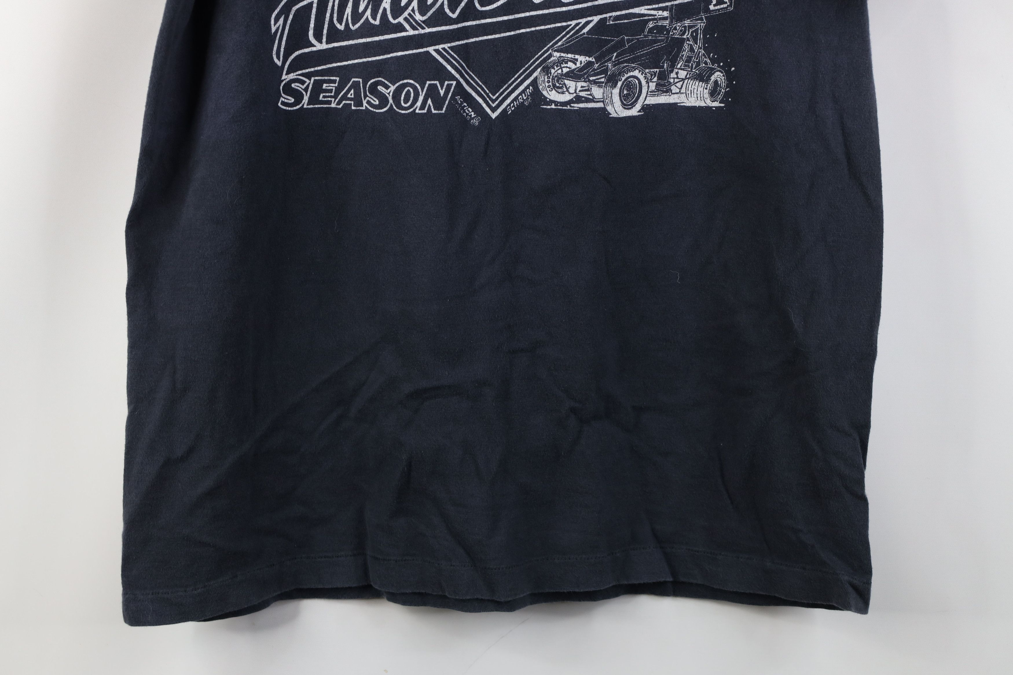 Vintage Vintage 80s 1988 World of Outlaws Car Racing T-Shirt USA Size US L / EU 52-54 / 3 - 16 Thumbnail