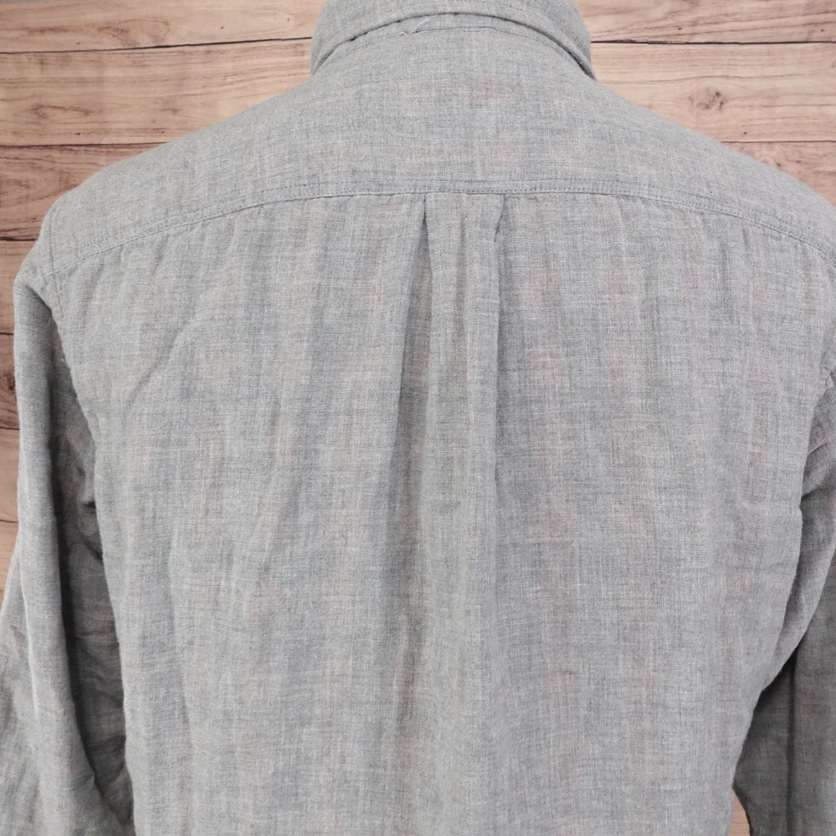 Eddie Bauer EDDIE BAUER Classic Fit Button-Up Shirt Mens M Medium Gray Long Sleeve Cotton Casual Workwear Size US M / EU 48-50 / 2 - 5 Thumbnail