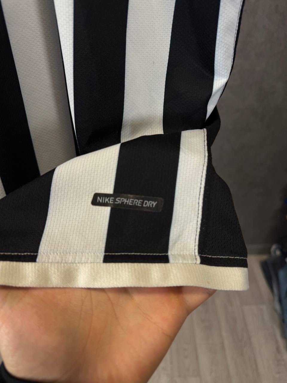 Vintage FC Juventus vintage Nike soccer jersey Size US XL / EU 56 / 4 - 9 Thumbnail