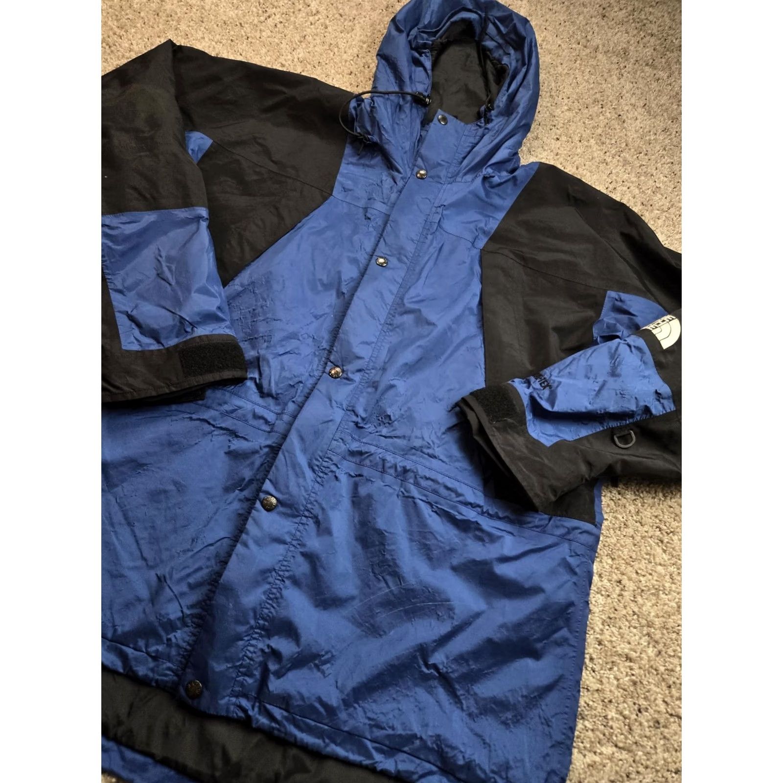 The North Face VINTAGE The North Face Mountain Light Jacket Mens XL Blue Gore-Tex Hooded Jacket Size US XL / EU 56 / 4 - 2 Thumbnail