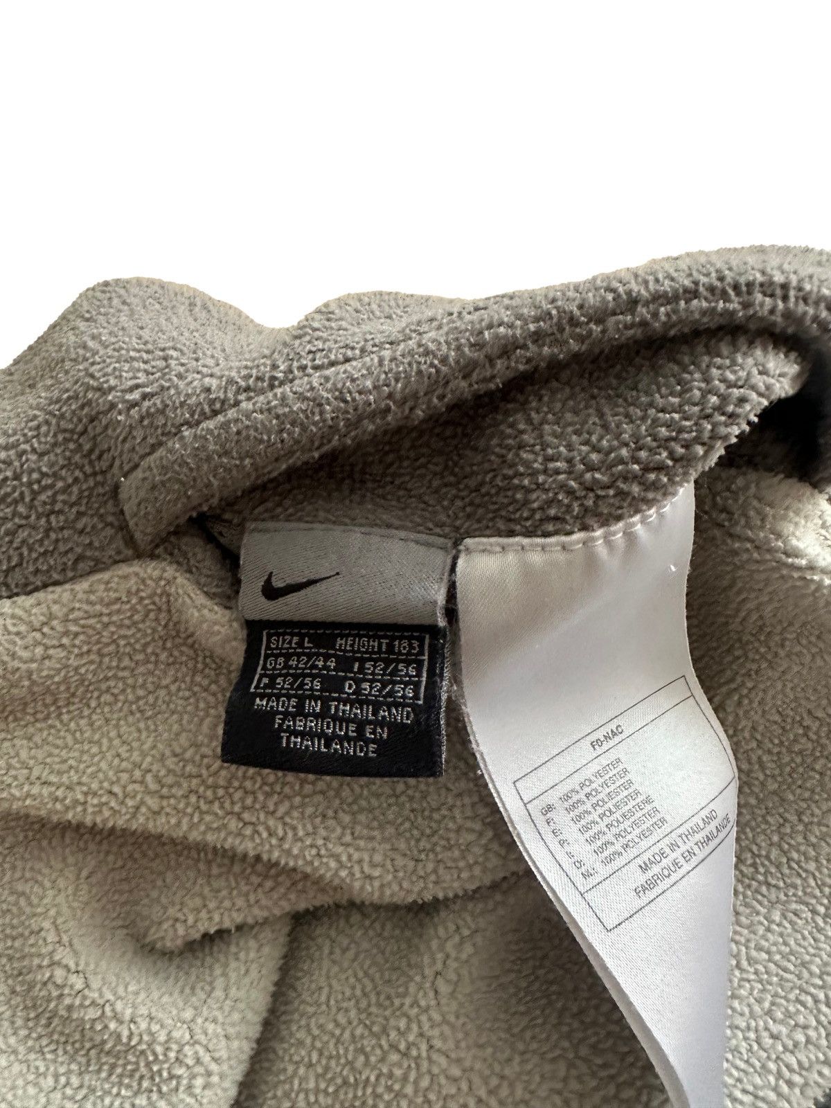 Nike Vintage Nike Center Swoosh 2 Tone Fleece Hoodie Size US L / EU 52-54 / 3 - 3 Thumbnail