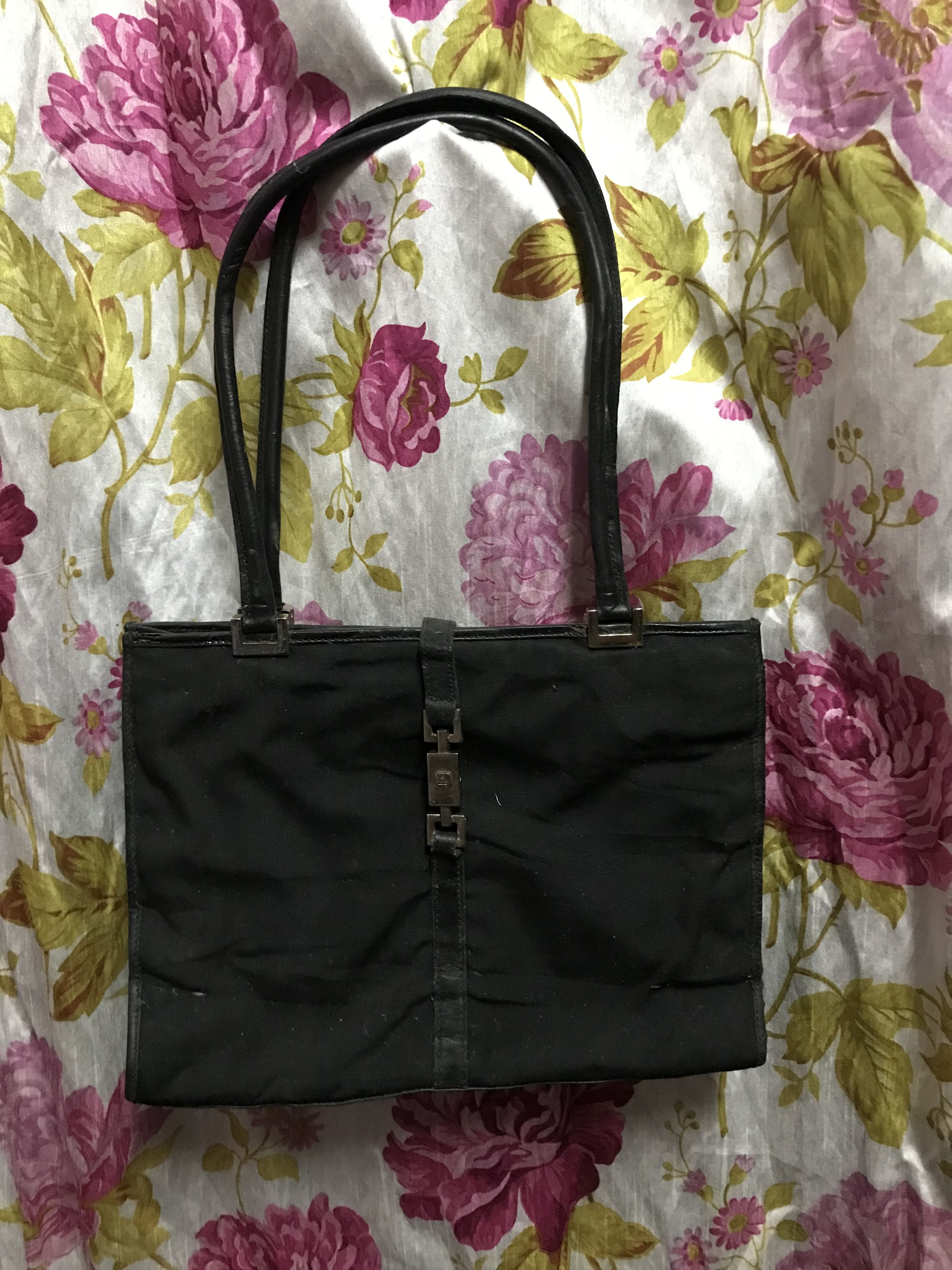Gucci Authentic Gucci Black Bag Size ONE SIZE - 1 Thumbnail