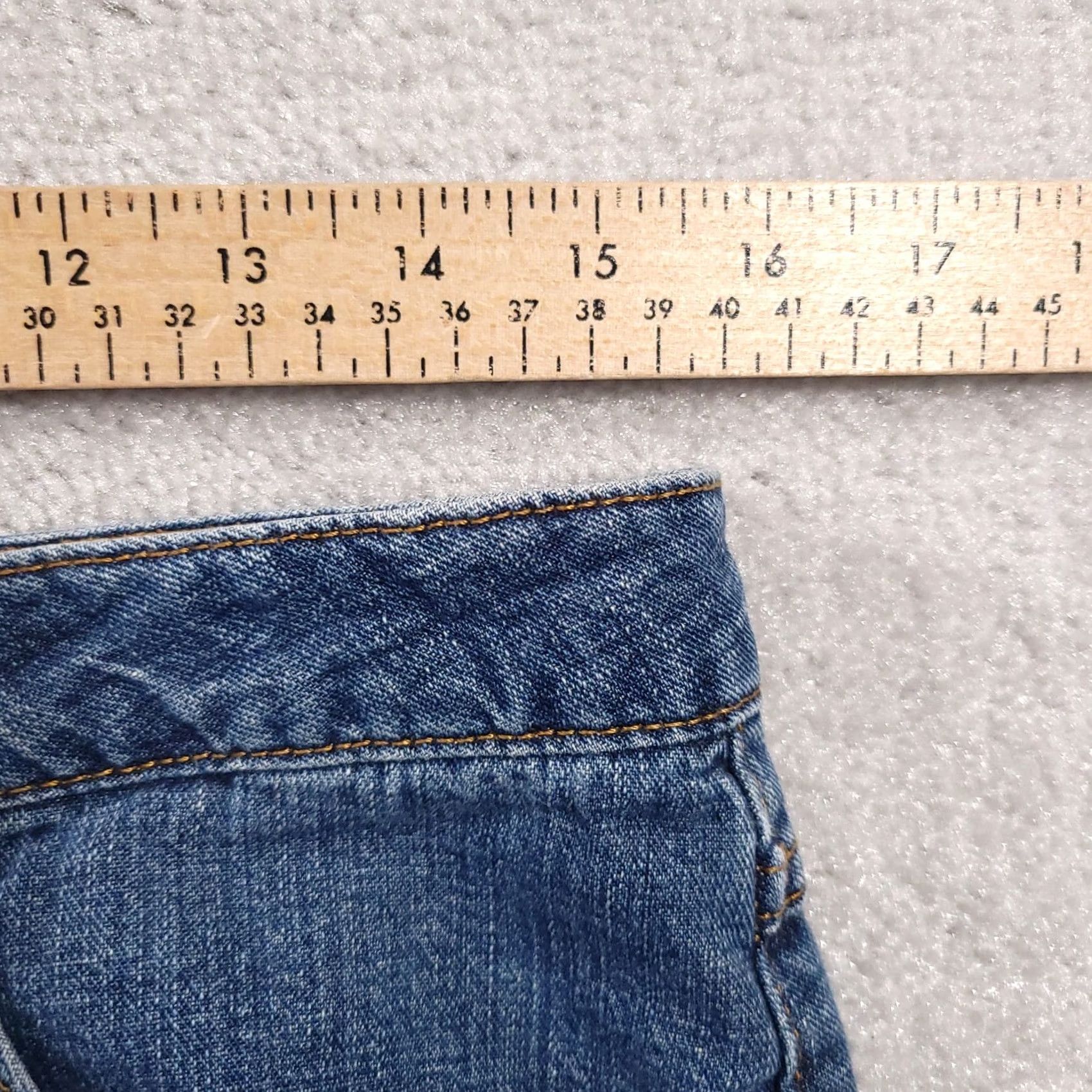 Old Navy Old Navy Skirt 8 Blue Denim Jeans Short Button Fly Women's Size 30" / US 8 / IT 44 - 5 Thumbnail