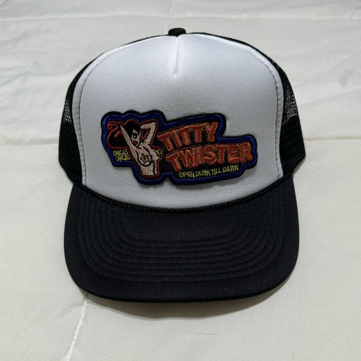 Vintage Vintage Titty Twister Trucker Hat Size ONE SIZE - 3 Thumbnail