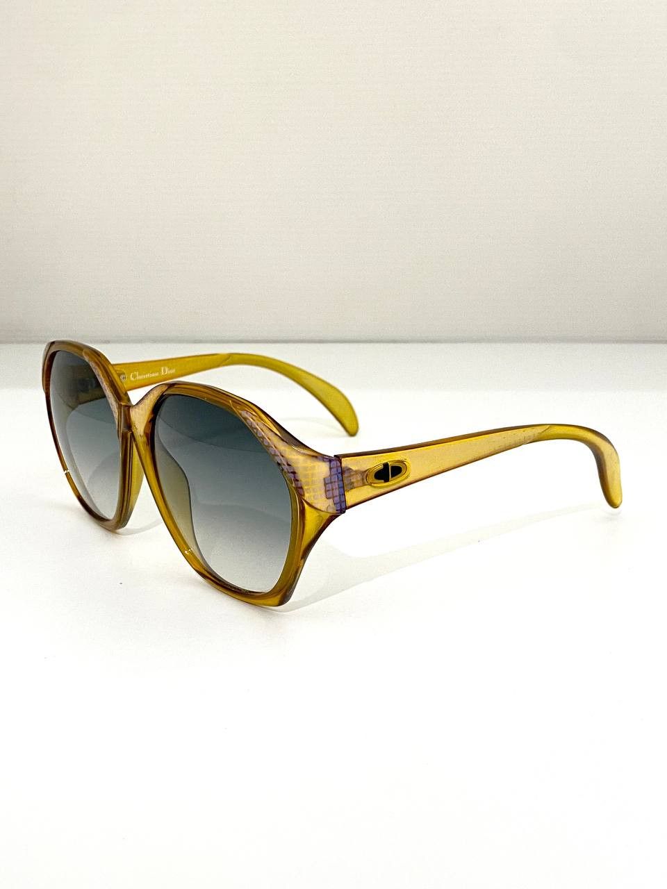 Dior Christian Dior CD Logo Oversized Retro Sunglasses Vintage Size ONE SIZE - 7 Thumbnail