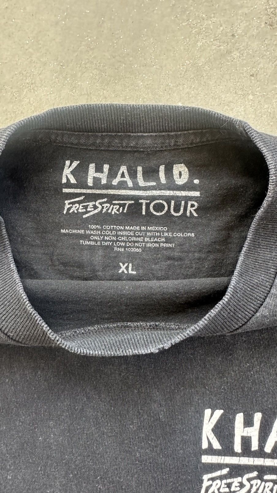 Vintage KHALID SOLO SINGER TOUR TEE Size US XL / EU 56 / 4 - 4 Thumbnail