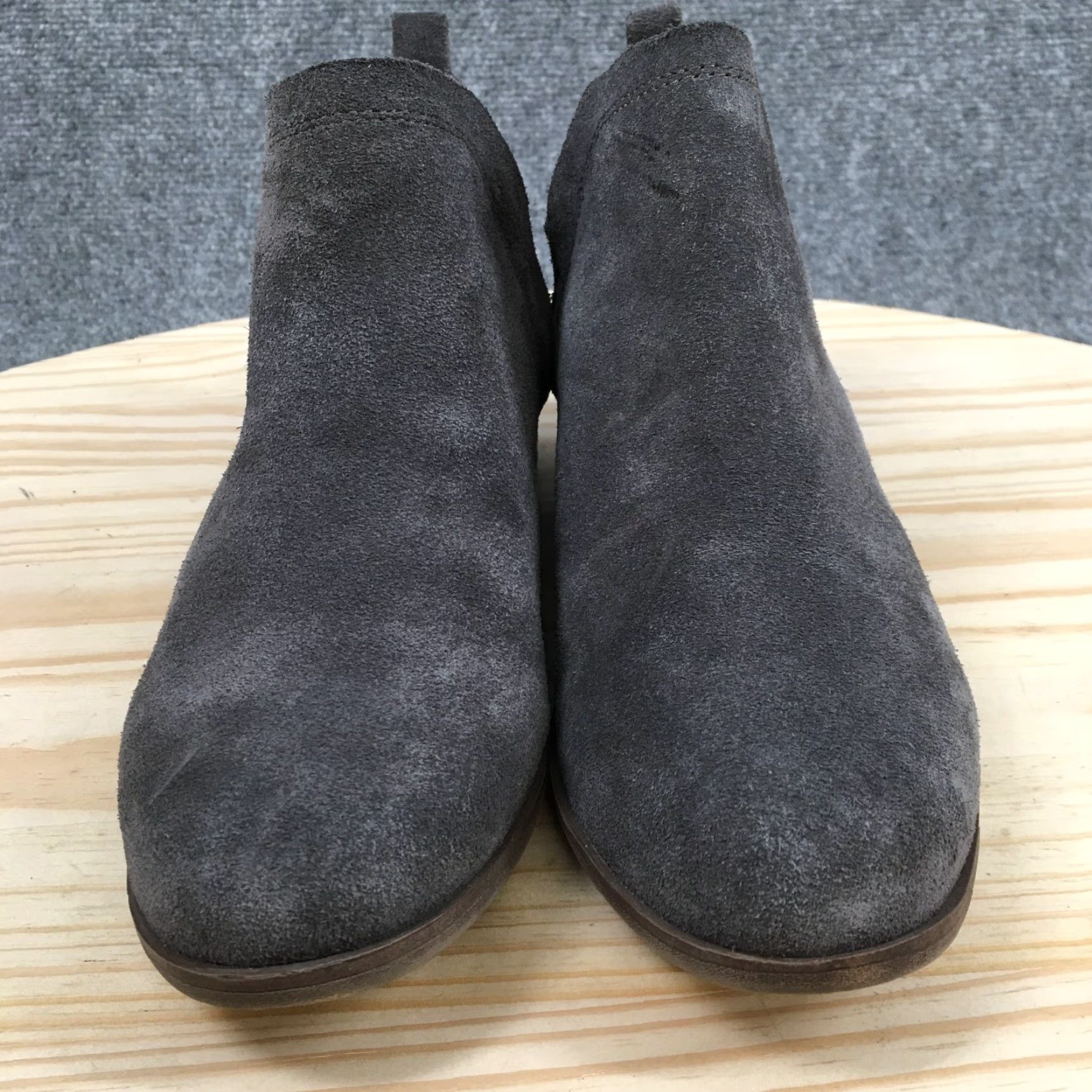 Toms TOMS Boots Womens 8 Gray Deia Ankle Booties Suede Heels Zip Casual Boots Gray 8 Shoes Women Modern Classic Size US 8 / IT 38 - 3 Thumbnail