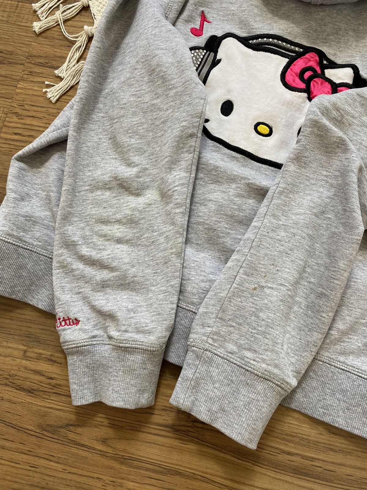 Cartoon Network HELLO KITTY RHINES VELOR ZIP HOODIE Size S / US 4 / IT 40 - 3 Thumbnail