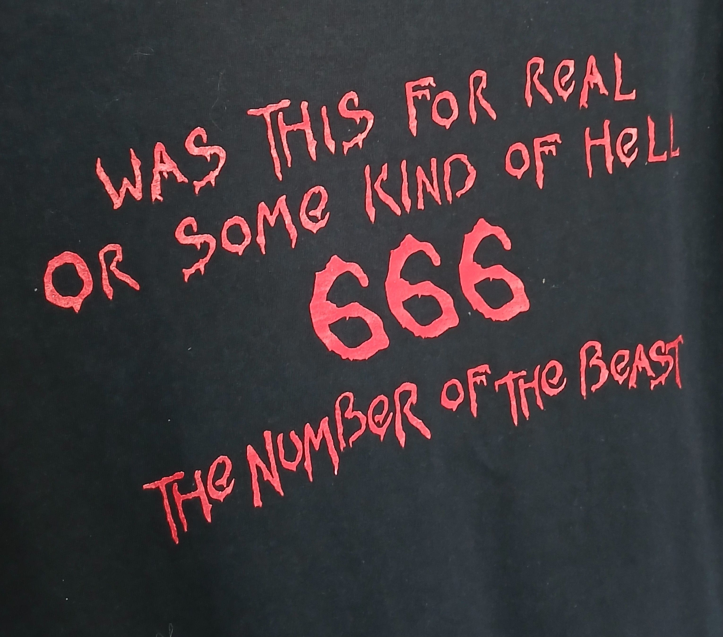 Iron Maiden Iron Maiden The Number Of The Beast T-Shirt Size US S / EU 44-46 / 1 - 4 Thumbnail