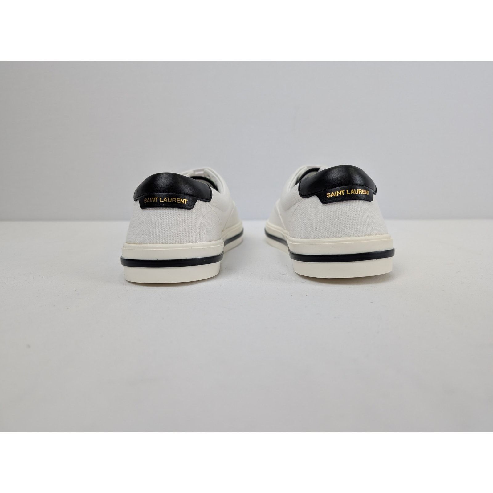 Saint Laurent Paris o1rshd1 Club Low top Sneakers in Off-White 44 Size US 11 / EU 44 - 13 Thumbnail