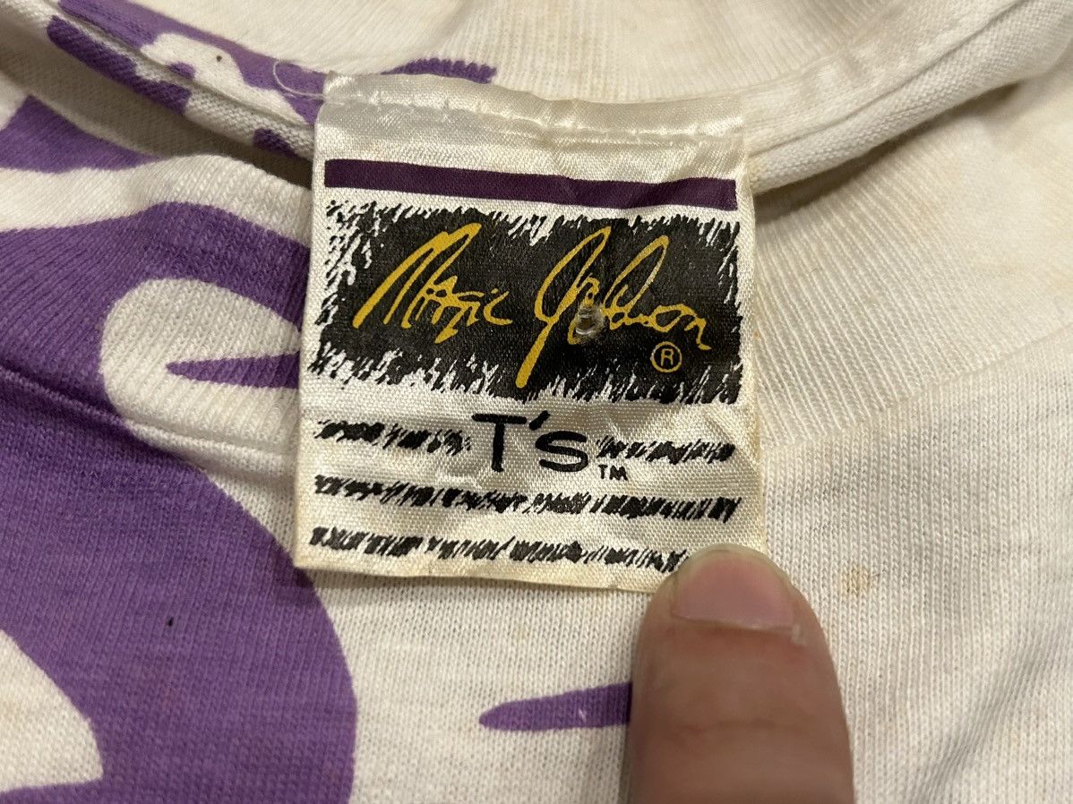 NBA × Vintage *RARE* Vintage L.A Lakers Magic Johnson AOP (Single Stitch) Size US XL / EU 56 / 4 - 8 Thumbnail