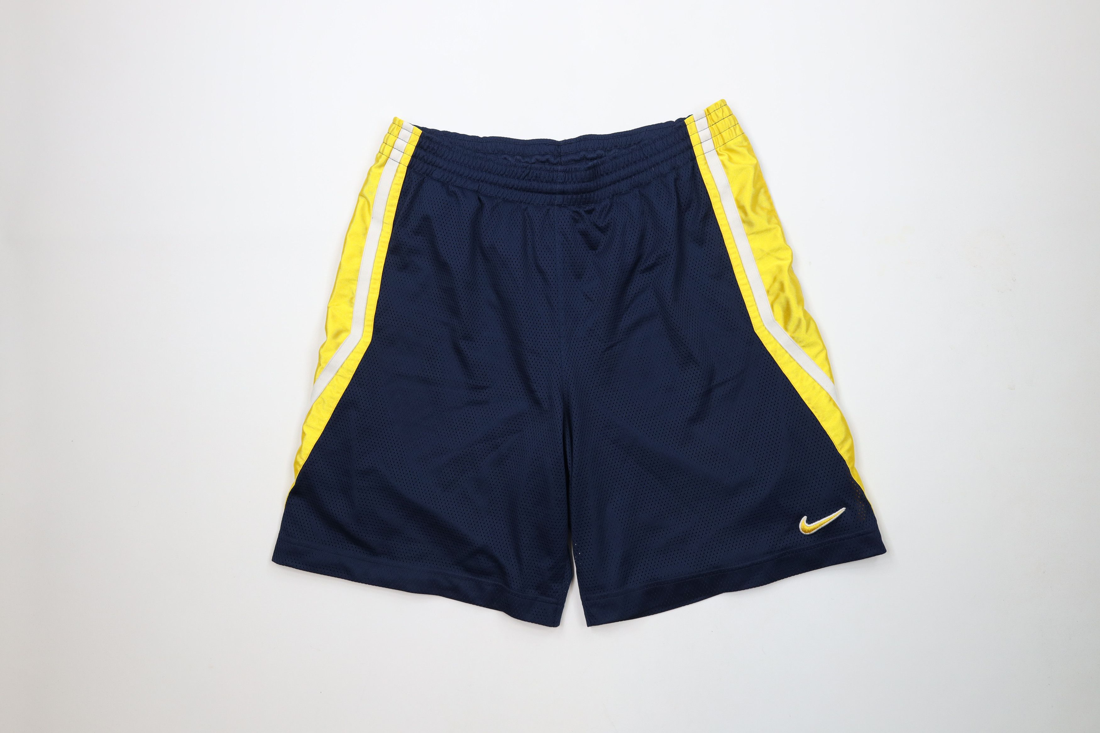 Vintage 90s Y2K Nike Mini Swoosh Mesh Basketball Shorts