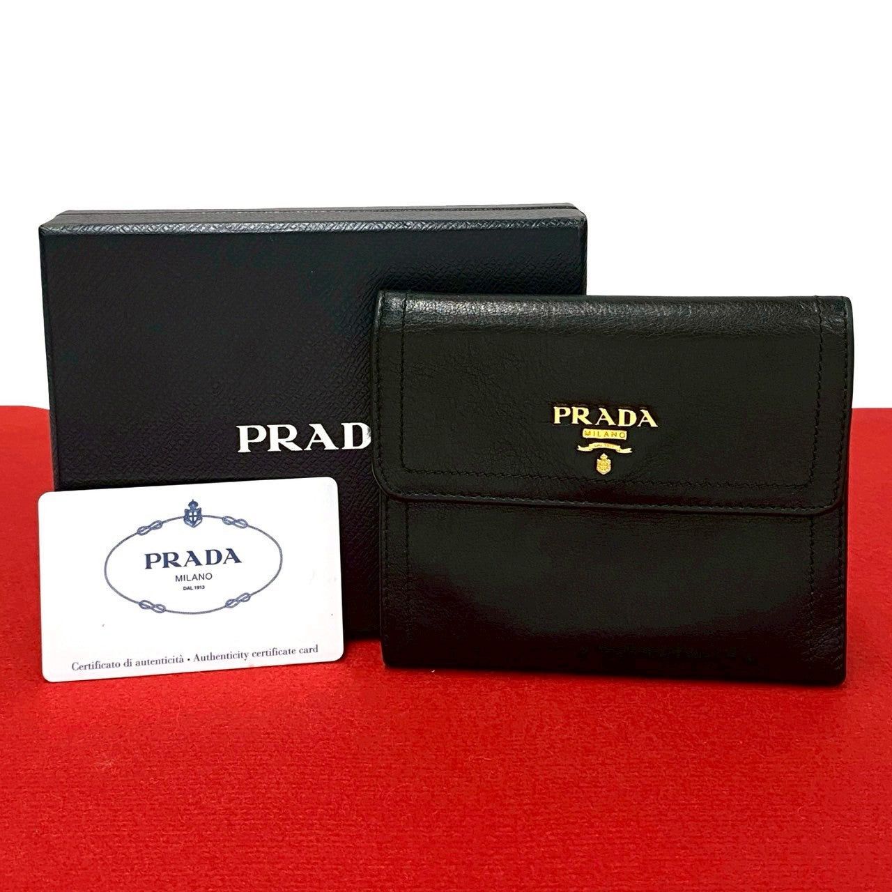 Prada Prada Black Leather Size ONE SIZE - 1 Thumbnail