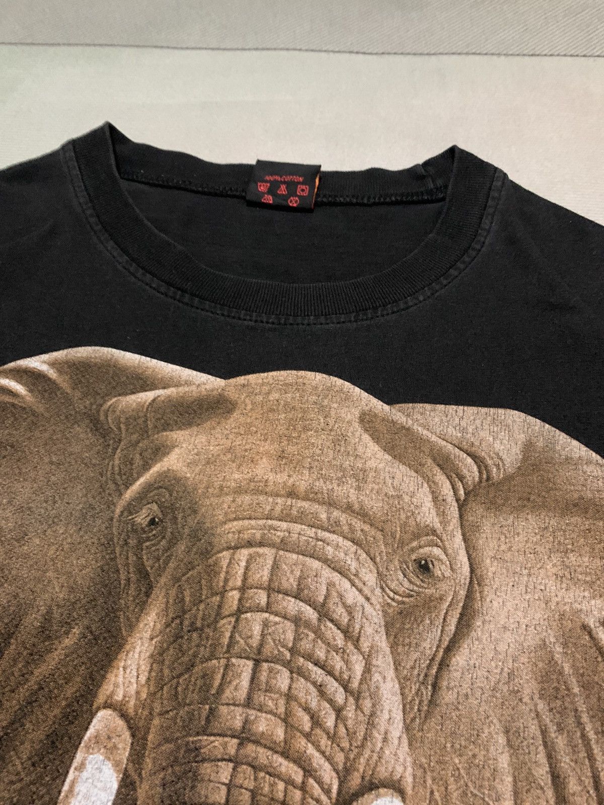 Other Vintage Joligolf Thailand Thai Elephant tourist t-shirt Size US L / EU 52-54 / 3 - 7 Thumbnail