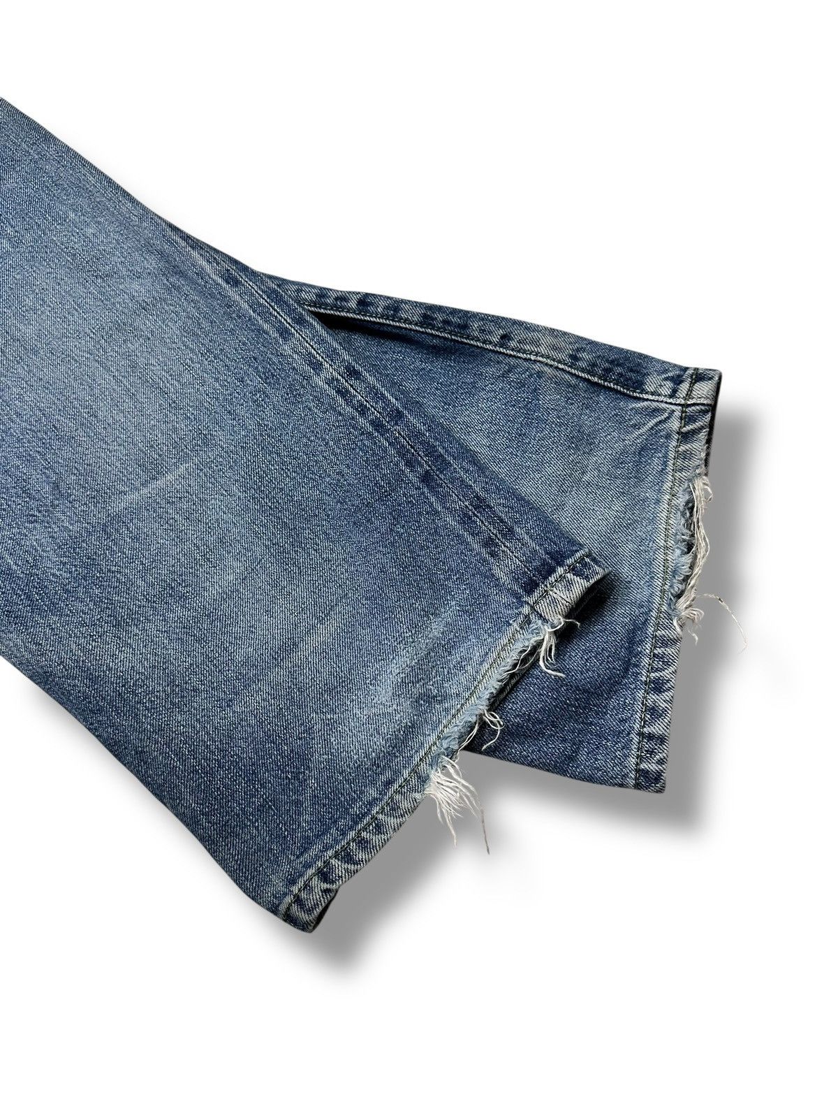 Japanese Brand Complete Finesse Japan Distressed Selvage Jeans With Faded Size US 33 - 19 Thumbnail