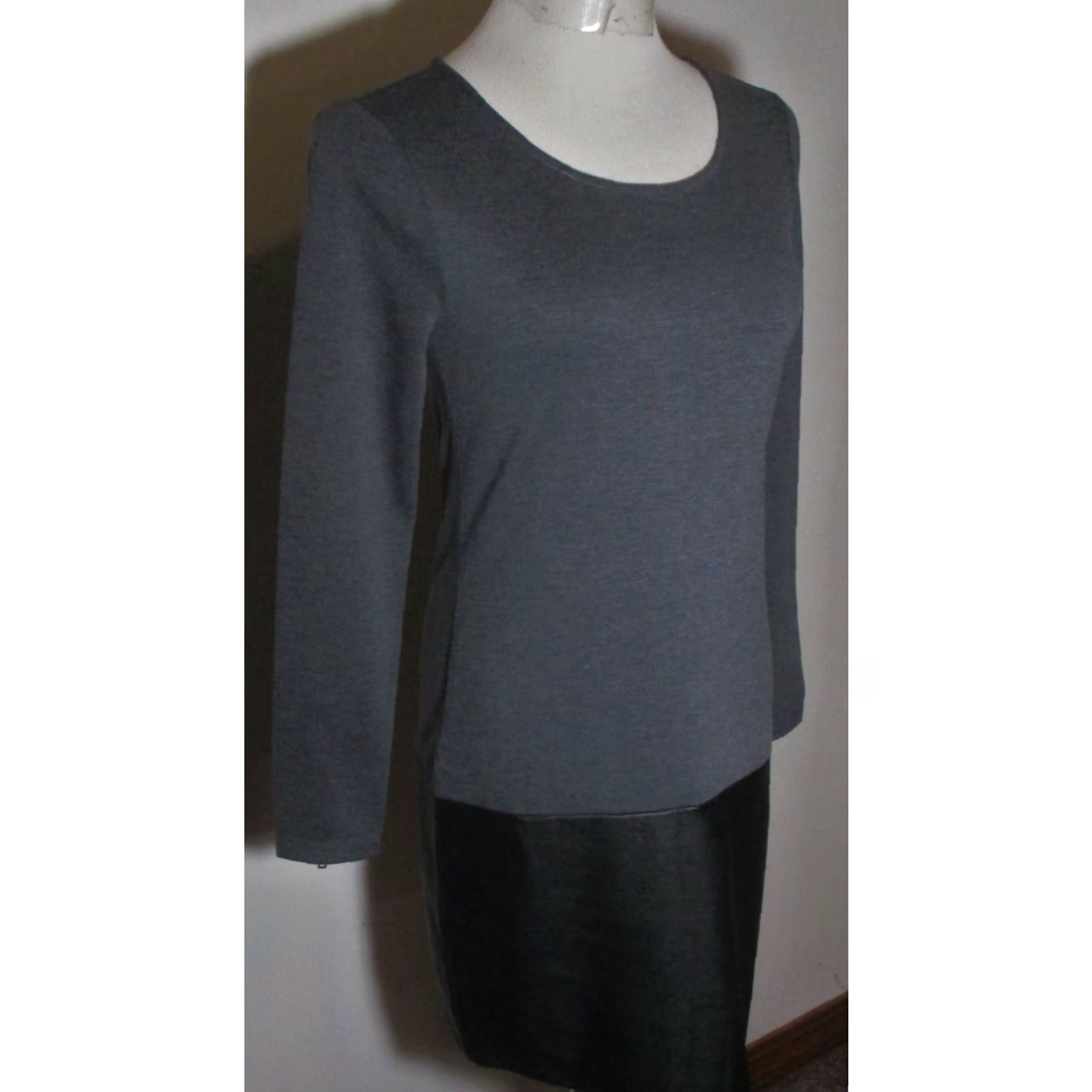 Banana Republic Banana Republic Dress Gray Long Sleeve Size 0 NWOT Women Size XS / US 0-2 / IT 36-38 - 3 Thumbnail