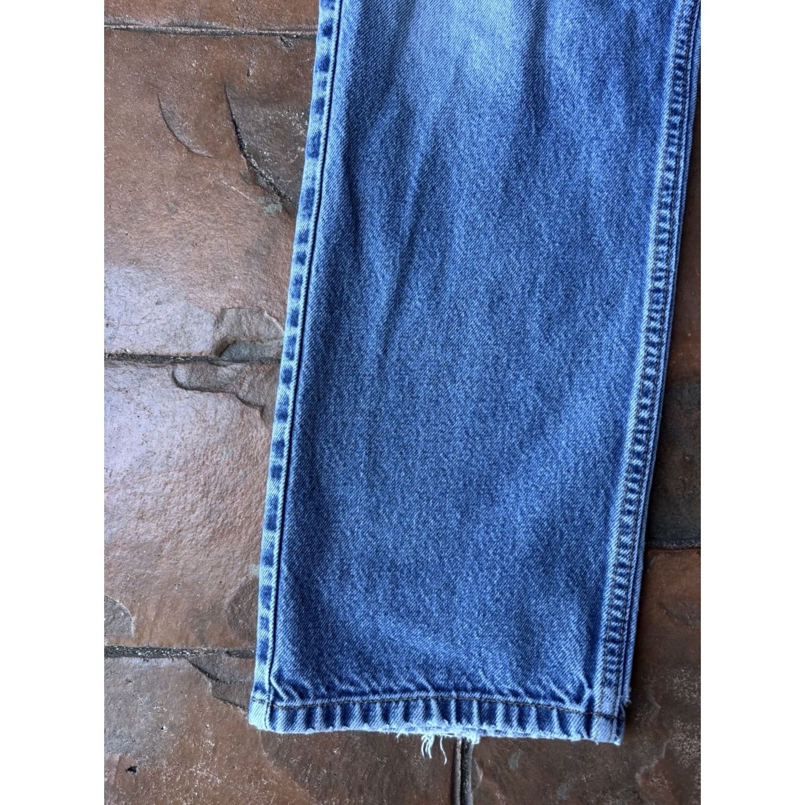 Levi's VINTAGE Levi’s 505 Jeans Men's 36x30 Light Wash Distressed Size US 36 / EU 52 - 7 Thumbnail