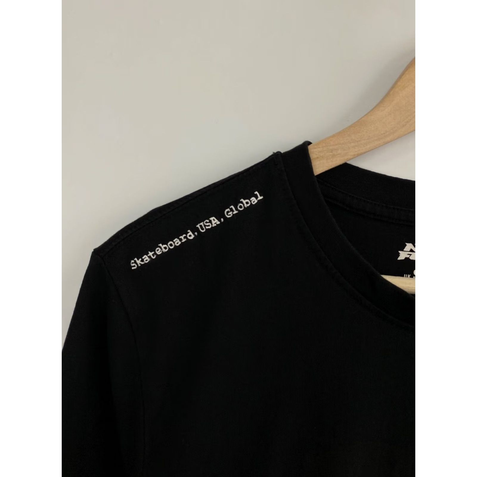 No Fear No Fear Skateboard Skull T-Shirt Graphic Rare Retro Hype Black M Adults Mens XS/S/SM? Size US M / EU 48-50 / 2 - 5 Thumbnail