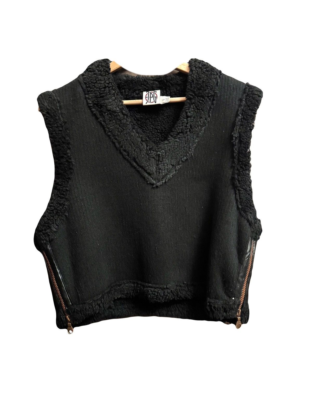 Jean Paul Gaultier jpg jean paul gaultier black faux fur short sweater L Size L / US 10 / IT 46 - 1 Thumbnail