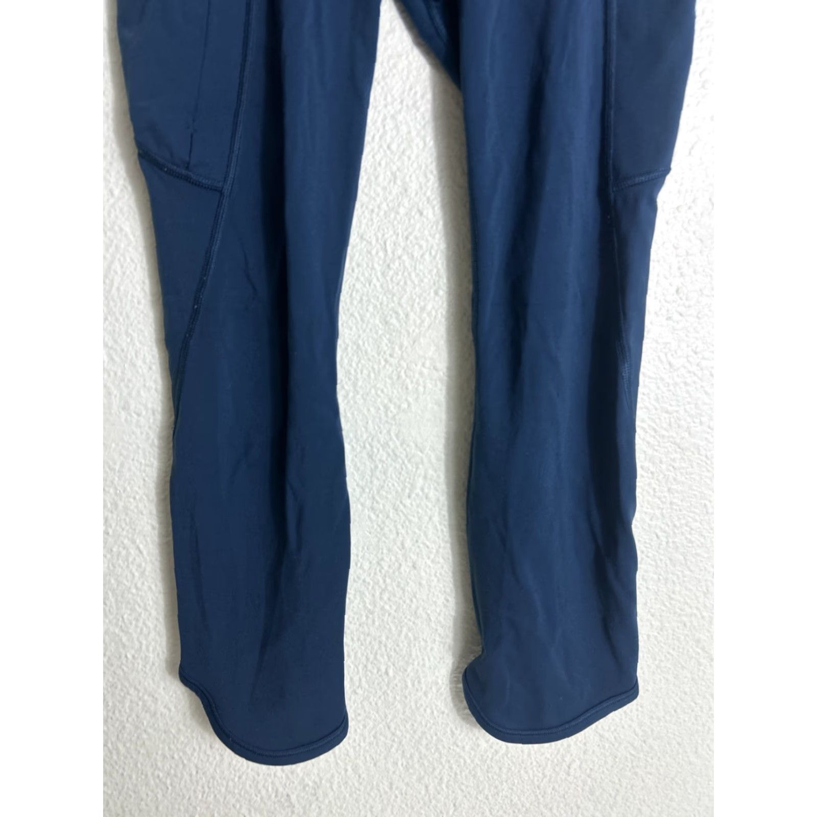 Athleta Athleta Leggings Cropped Deep Teal S Size Small Pockets Athletic Gym Running Yoga Size 28" / US 6 / IT 42 - 2 Thumbnail