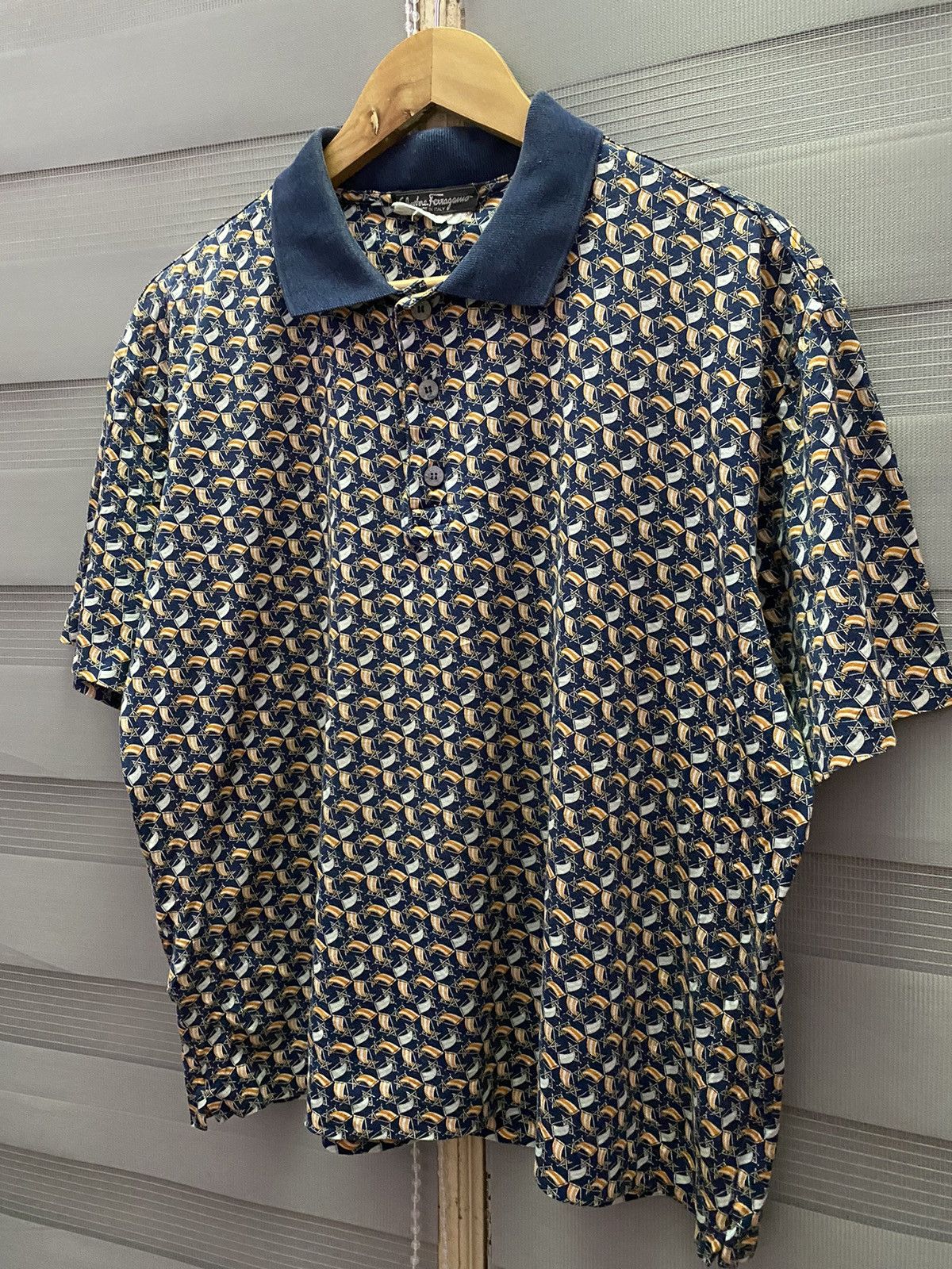 Salvatore Ferragamo Vintage Salvatore Ferragamo Full Print Polo Tees Size US M / EU 48-50 / 2 - 2 Thumbnail