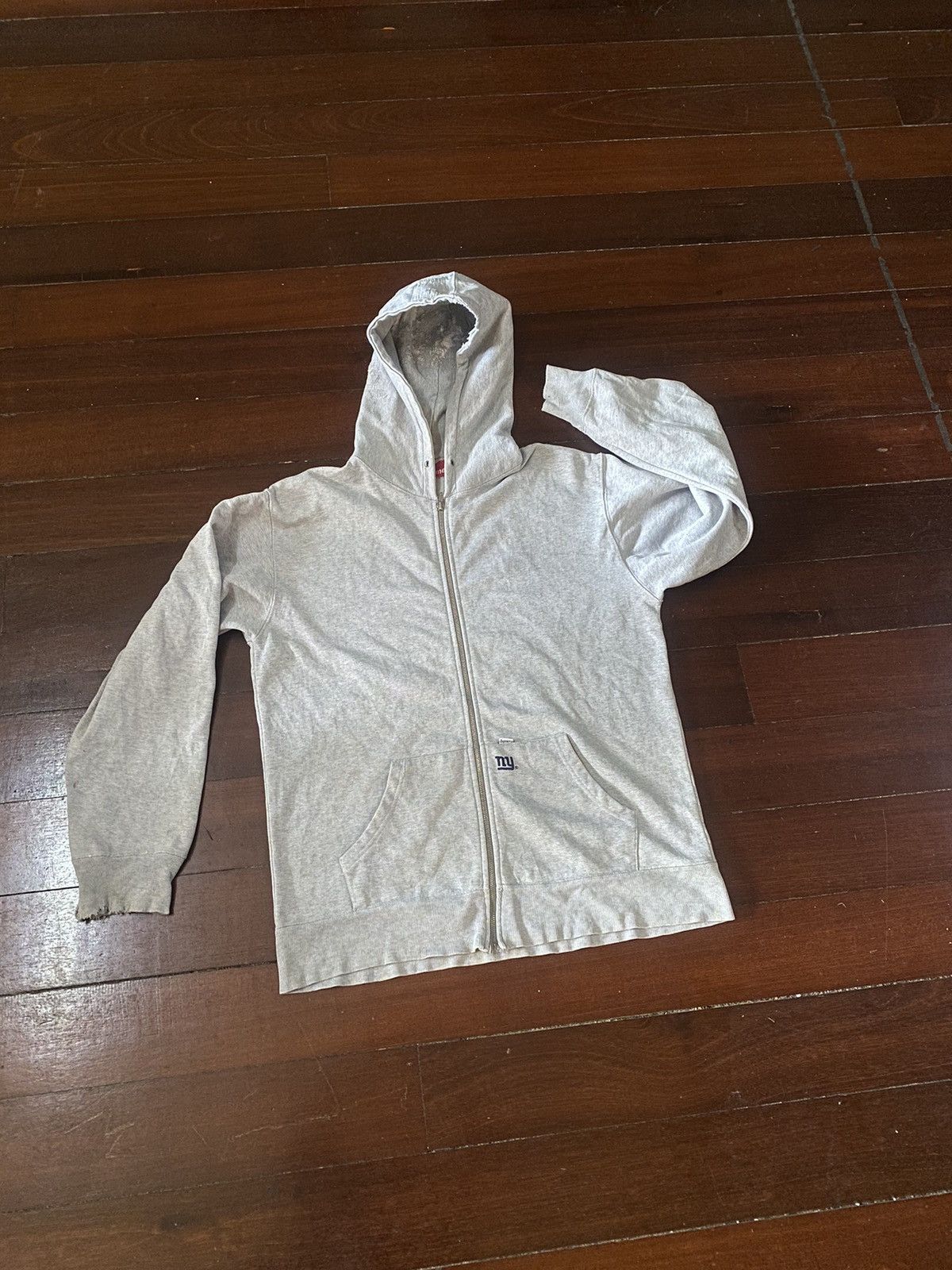 Hypebeast FIRE 🔥 VINTAGE SUPREME NY ZIP UP HOODIE DISTRESSED REWORK Size US L / EU 52-54 / 3 - 2 Thumbnail