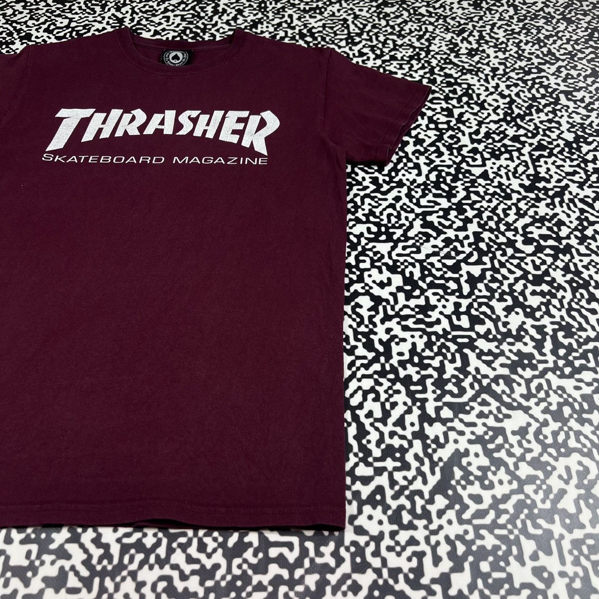 Thrasher Vintage Y2K Thrasher Big Logo SK8 Skateboard Magazine Tshirt Size US S / EU 44-46 / 1 - 9 Thumbnail
