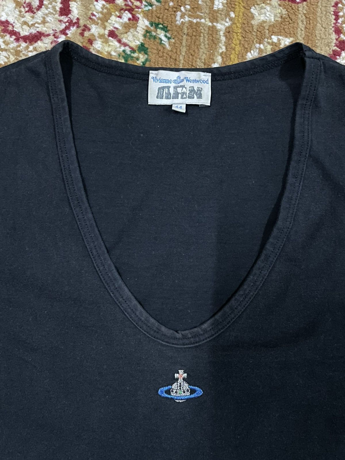 Vivienne Westwood Mother Of punk Vivienne Westwood MAN Centre Logo Size US M / EU 48-50 / 2 - 2 Thumbnail