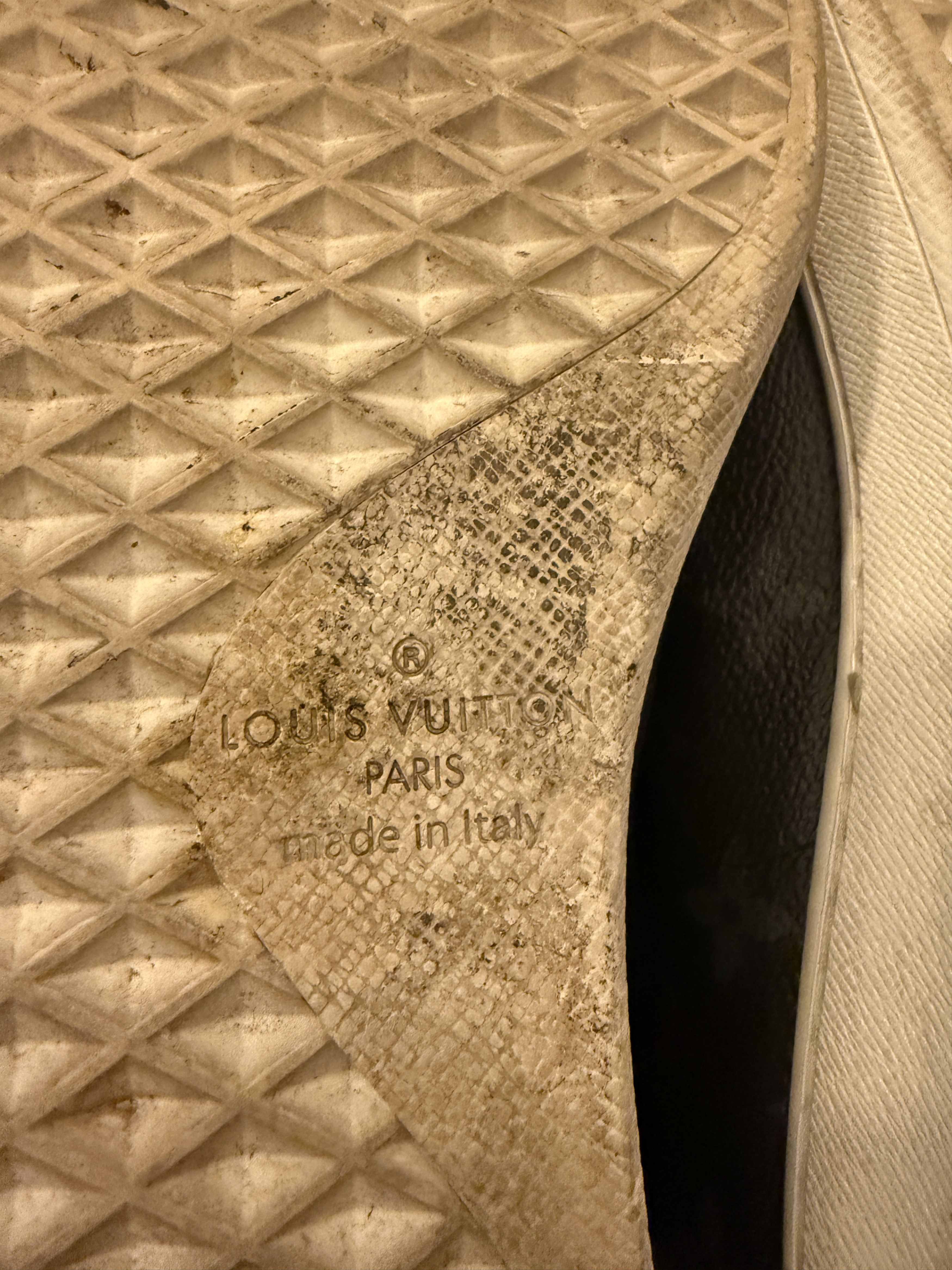 Louis Vuitton Louis Vuitton Sneakers Size US 9 / IT 39 - 6 Thumbnail