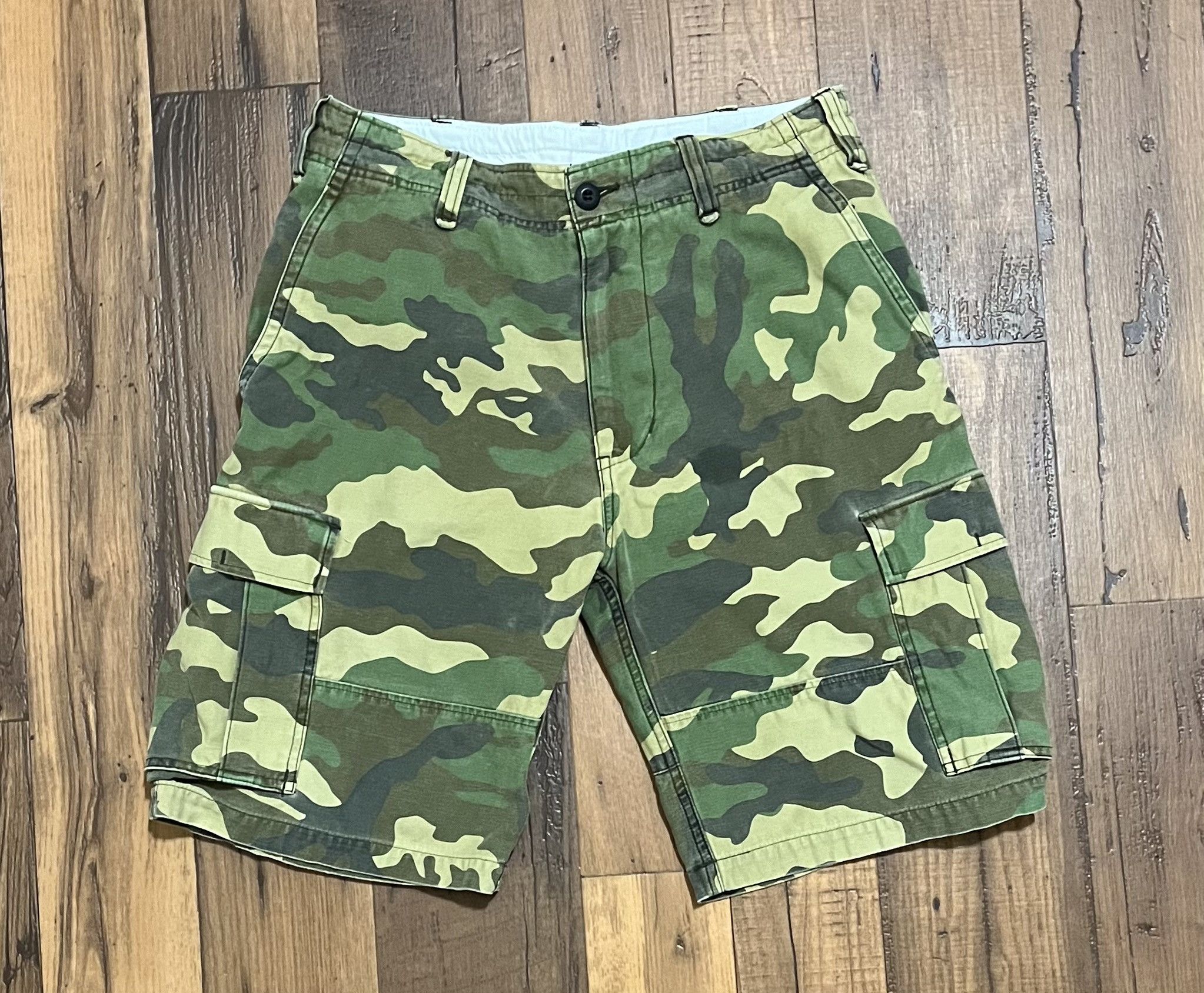 Bape Bape camo shorts Size US 34 / EU 50 - 1 Thumbnail