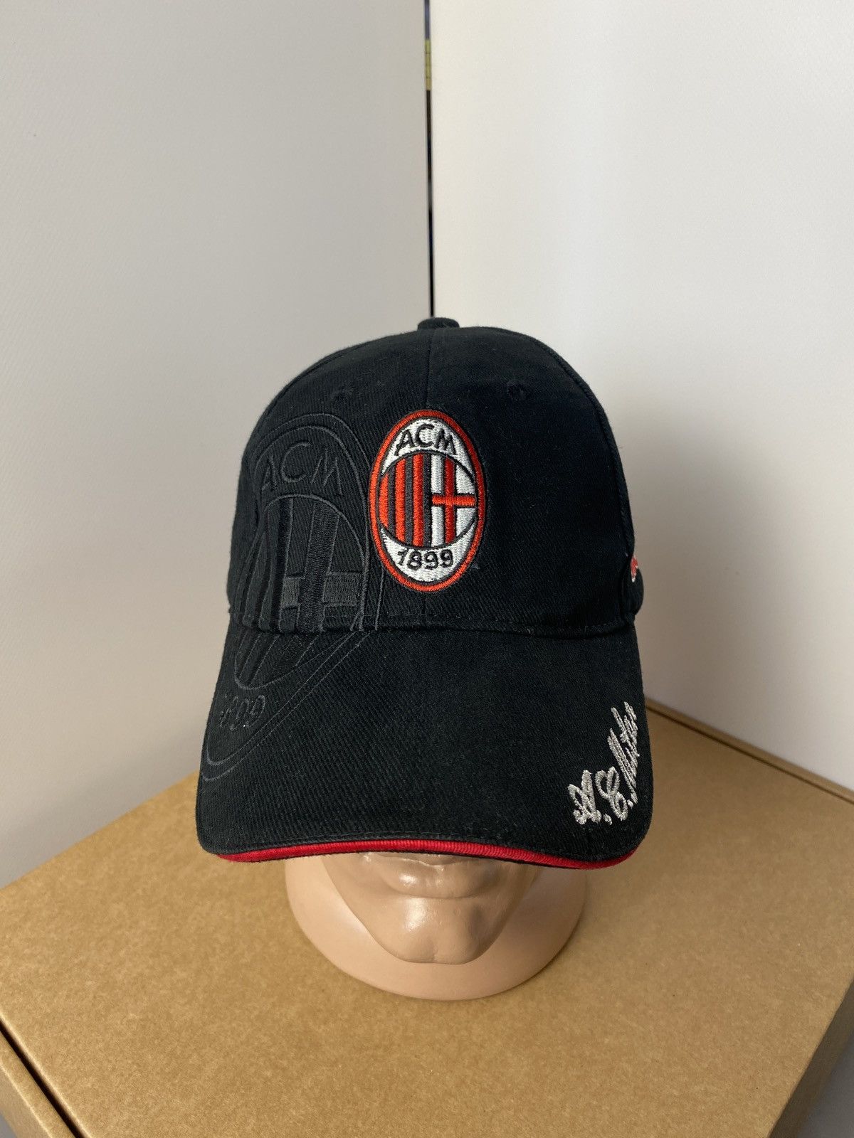 Vintage Vintage A.C. Milan 1899 scarf | Grailed