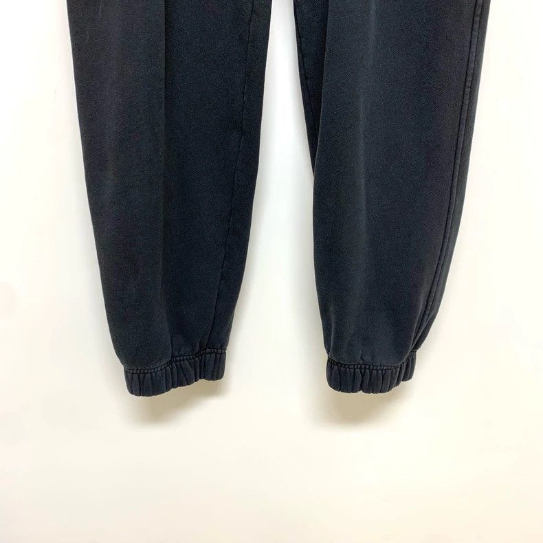 Givenchy Givenchy SizeXL Classic black casual sweatpants with large Size US 29 - 4 Thumbnail
