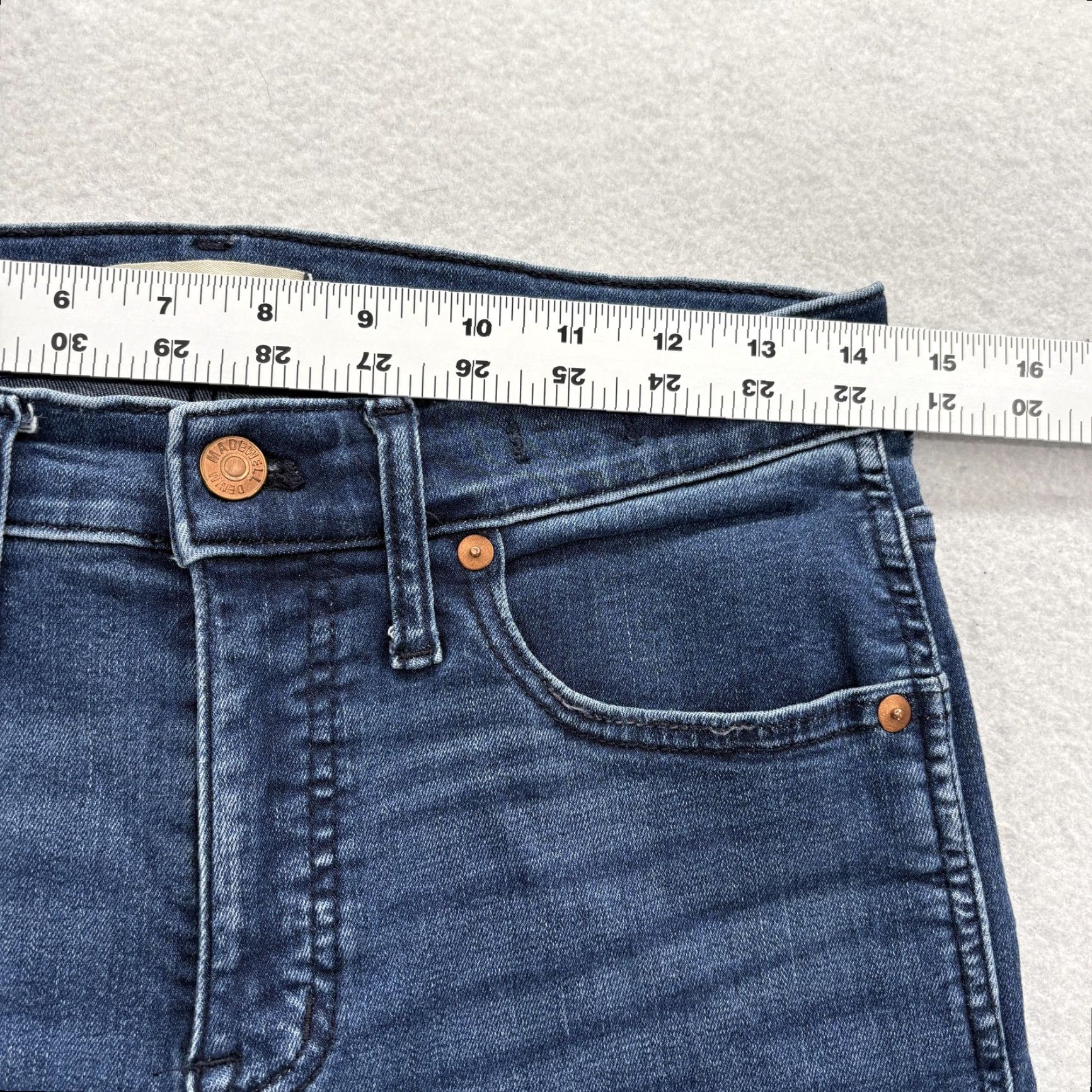 Madewell Madewell Jeans Womens 28 Blue Medium Wash Slim Mid-Rise Stovepipe Denim Small Business Pet Free Storage 5-Pocket Size 28" / US 6 / IT 42 - 6 Thumbnail