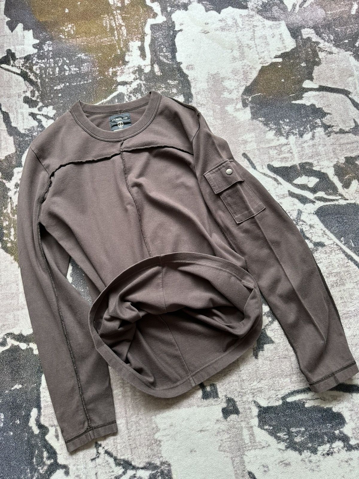 L7 Real Hip 00's L7 Real Hip cut out long sleeve Size US M / EU 48-50 / 2 - 6 Thumbnail