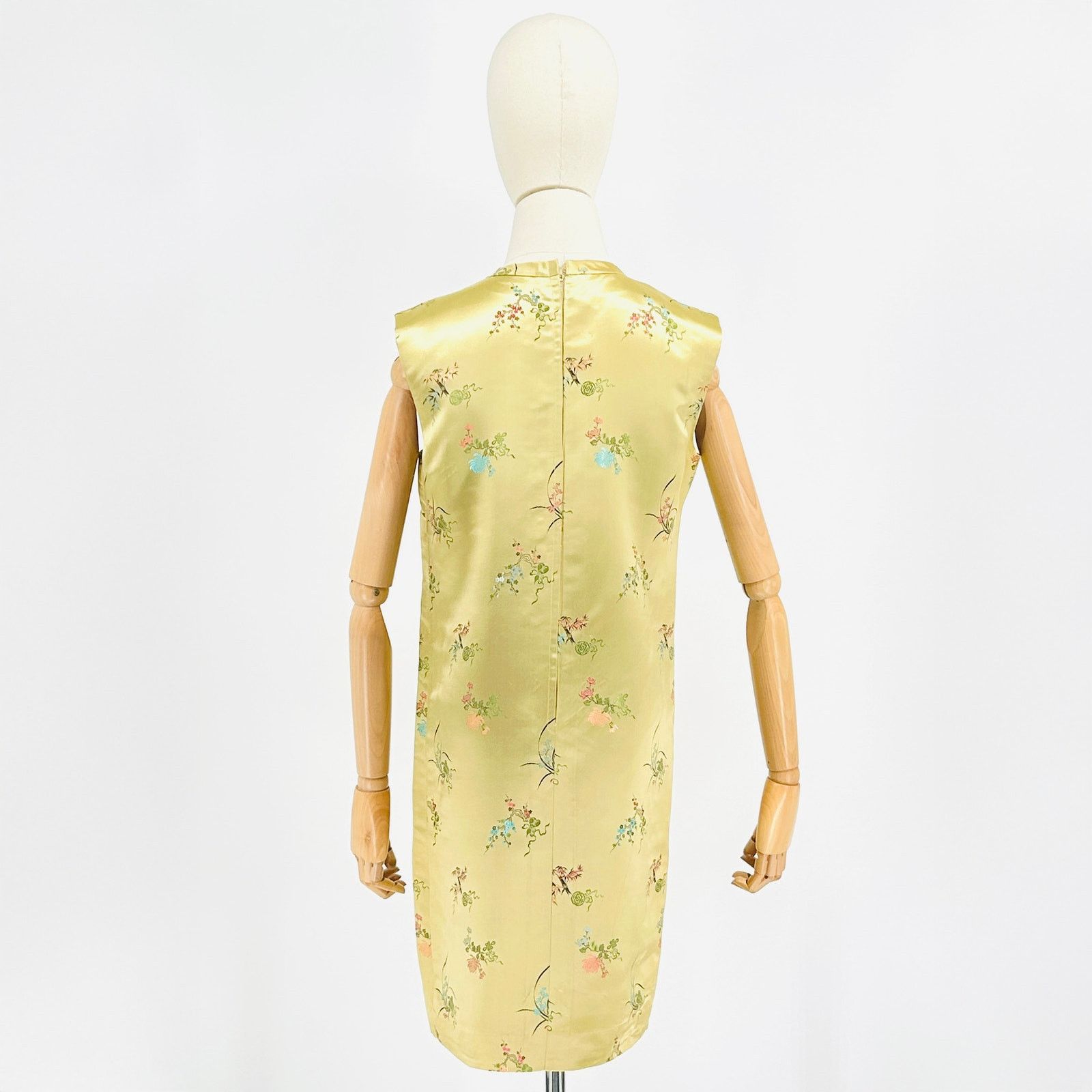 Vintage 60s Couture Gold 100% Silk Satin Cheongsam Dress Suit Size M / US 6-8 / IT 42-44 - 4 Thumbnail