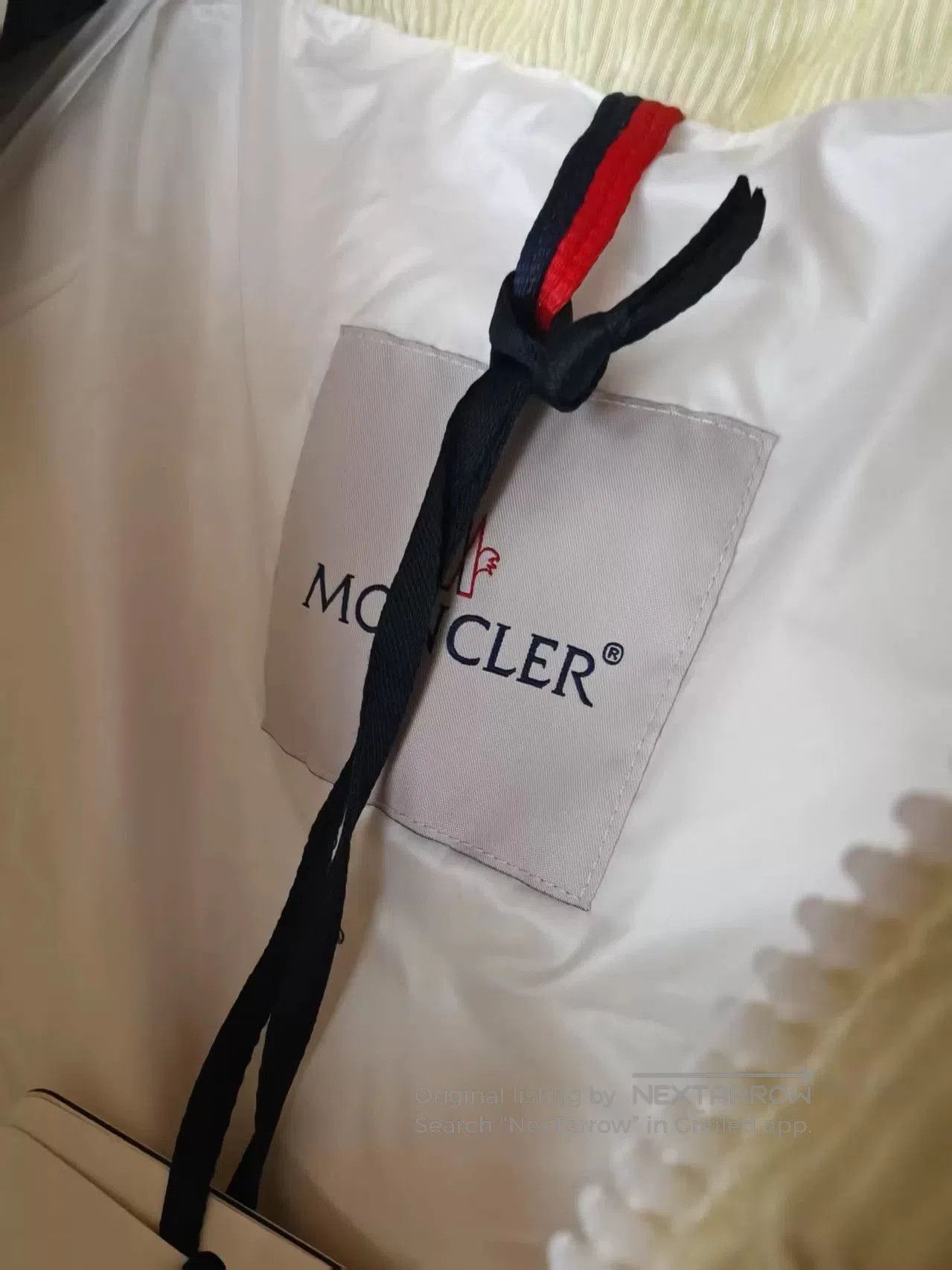 Moncler Moncler Women's Vest. Size S / US 4 / IT 40 - 3 Thumbnail