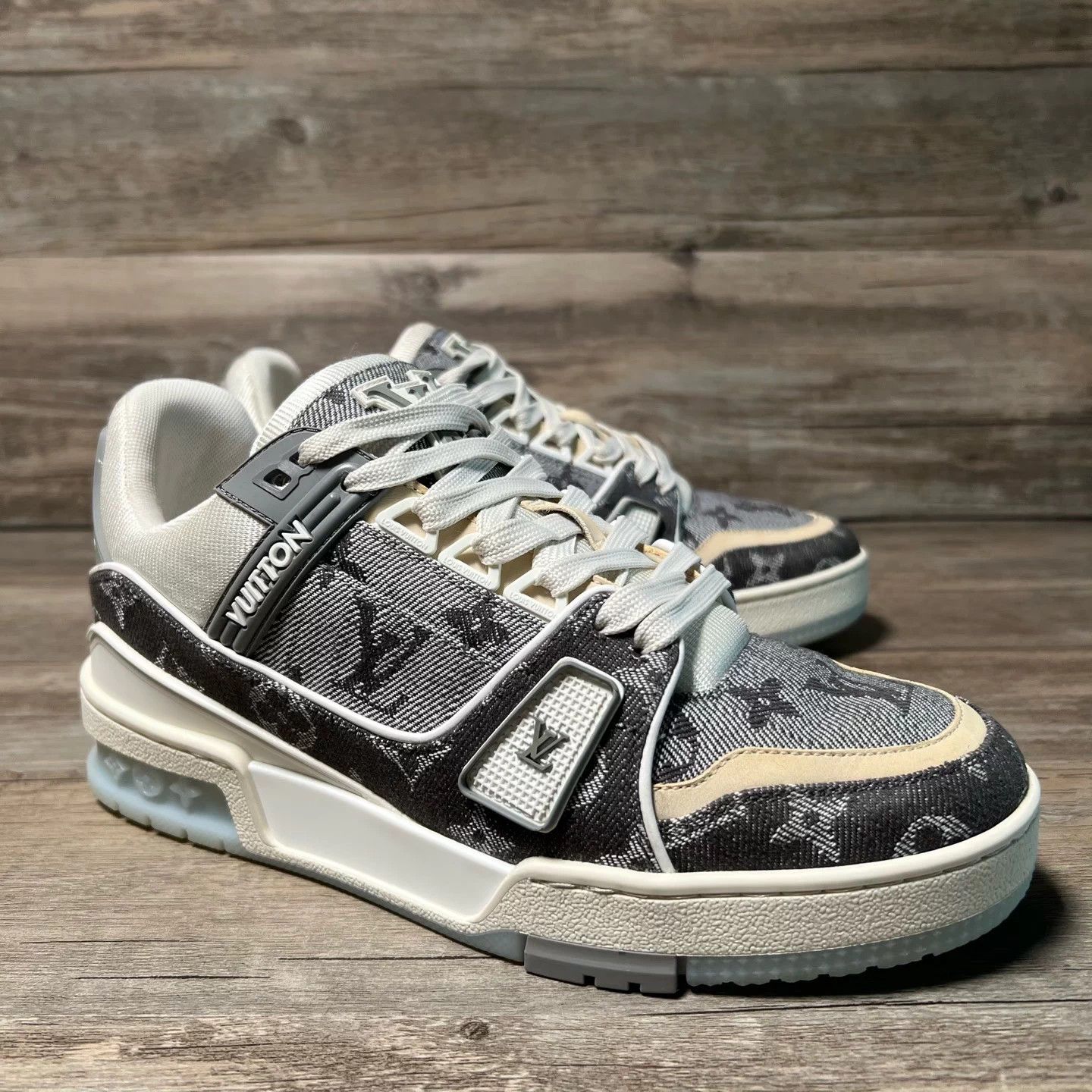 Louis Vuitton LOUIS VUITTON Trainer Gray Denim White Print 37 95 New Size US 6 / IT 36 - 2 Thumbnail