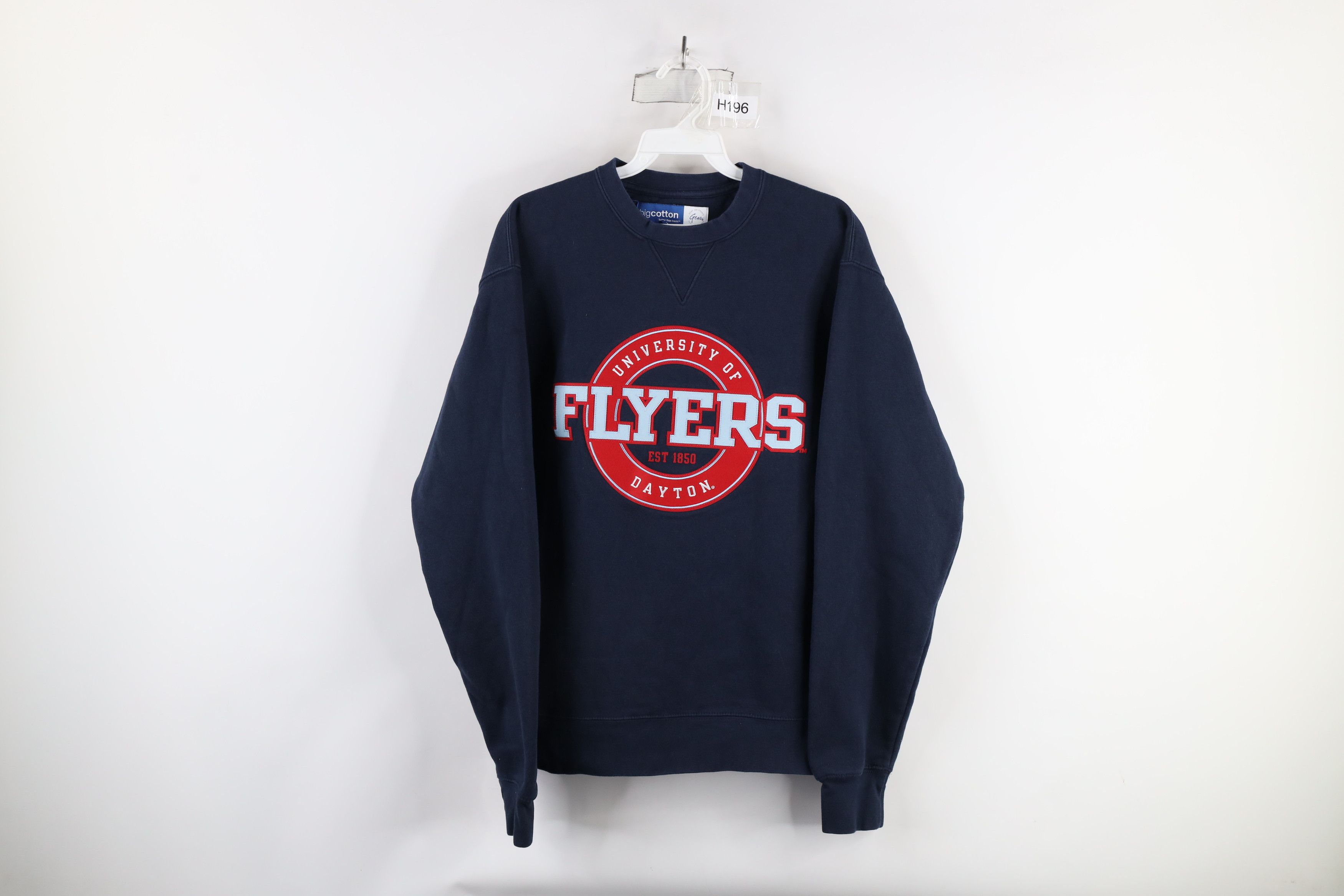 Vintage Vintage Out University of Dayton Flyers Crewneck Sweatshirt Size US S / EU 44-46 / 1 - 1 Thumbnail