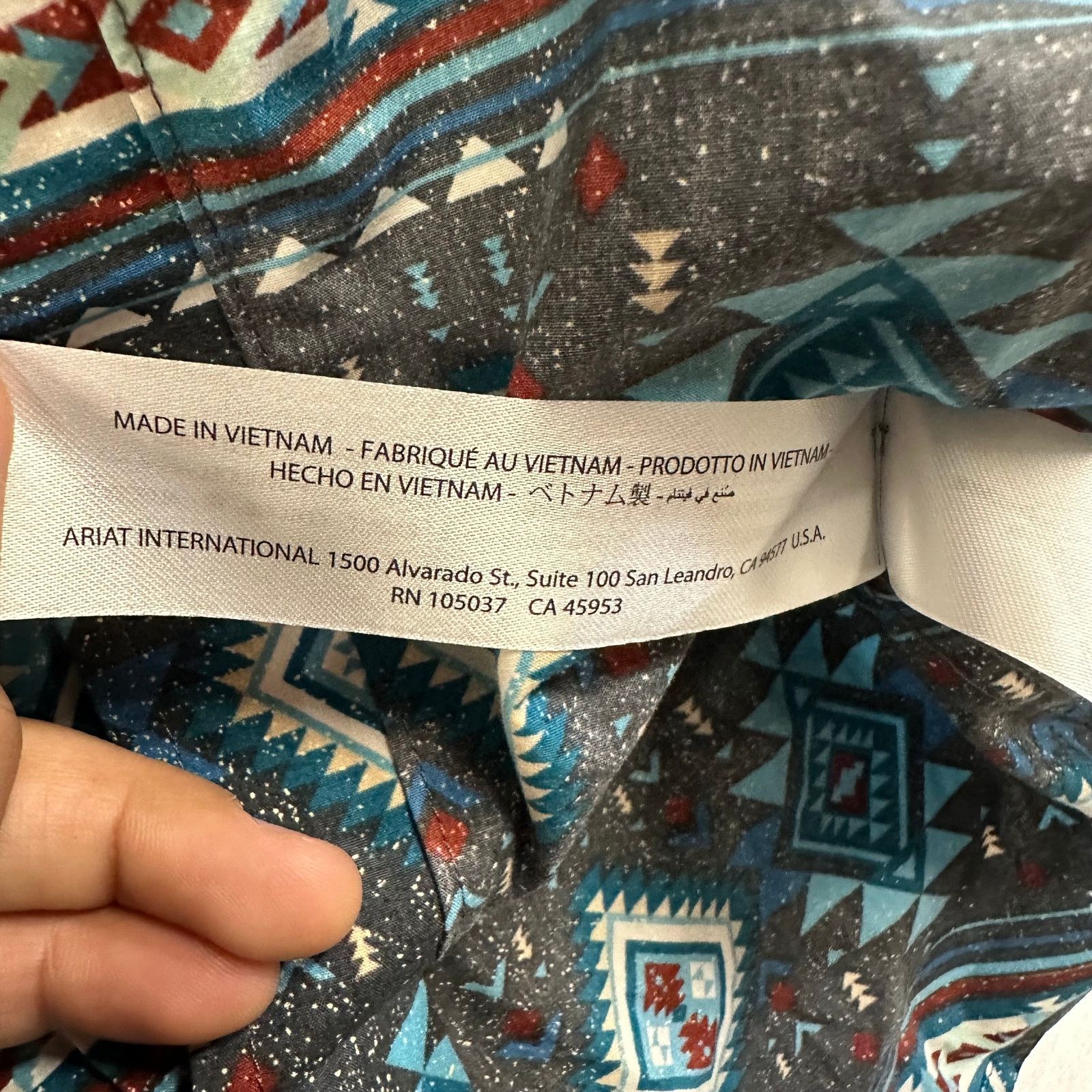 Ariat NWT ARIAT Medium Teal Prescott Classic Shirt Serape Aztec Size US M / EU 48-50 / 2 - 15 Thumbnail
