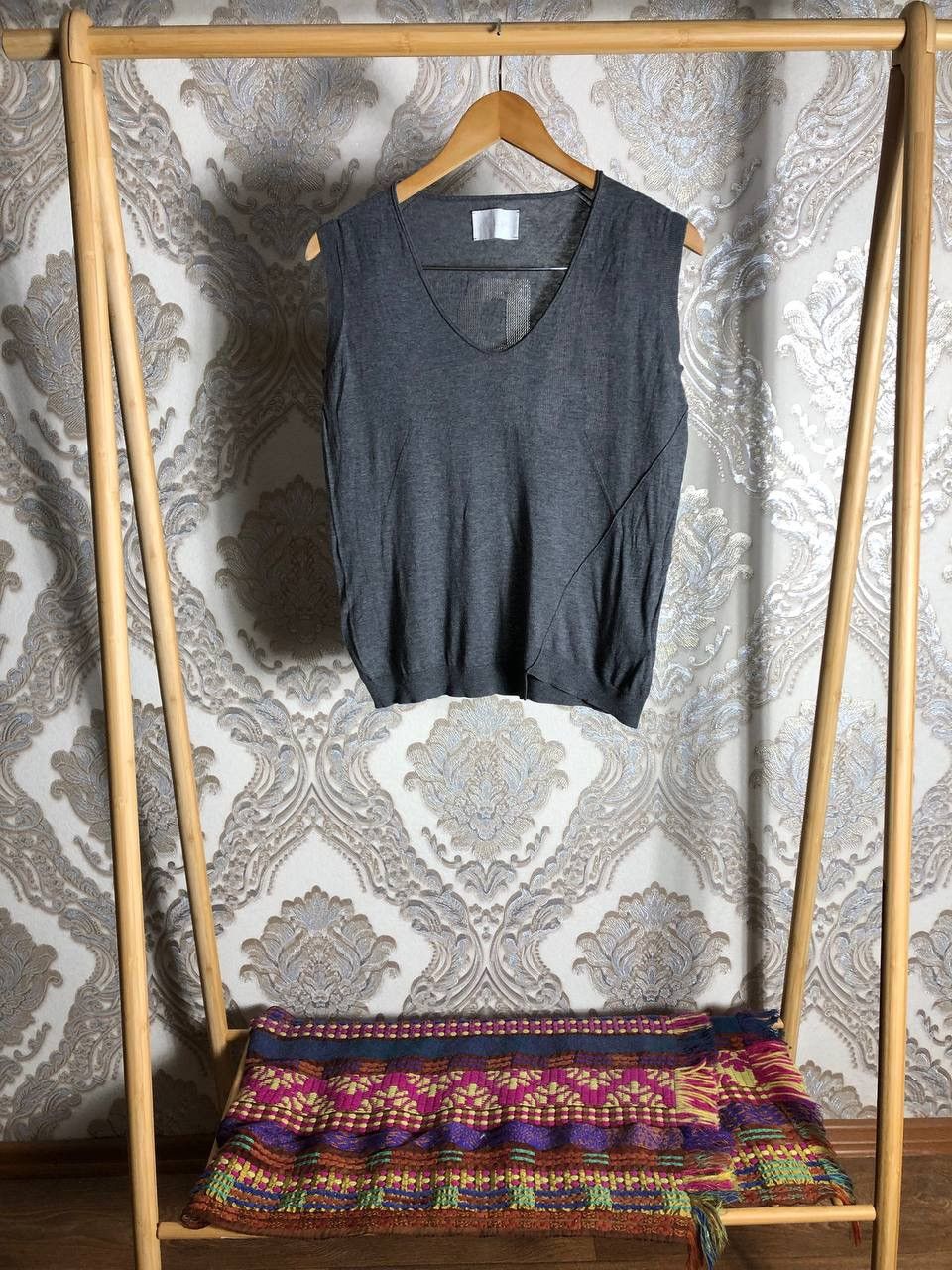 Zadig & Voltaire VINTAGE ZADIG & VOLTAIRE ITALIAN DESIGNER SLEEVELESS SWEATER Size S / US 4 / IT 40 - 1 Thumbnail