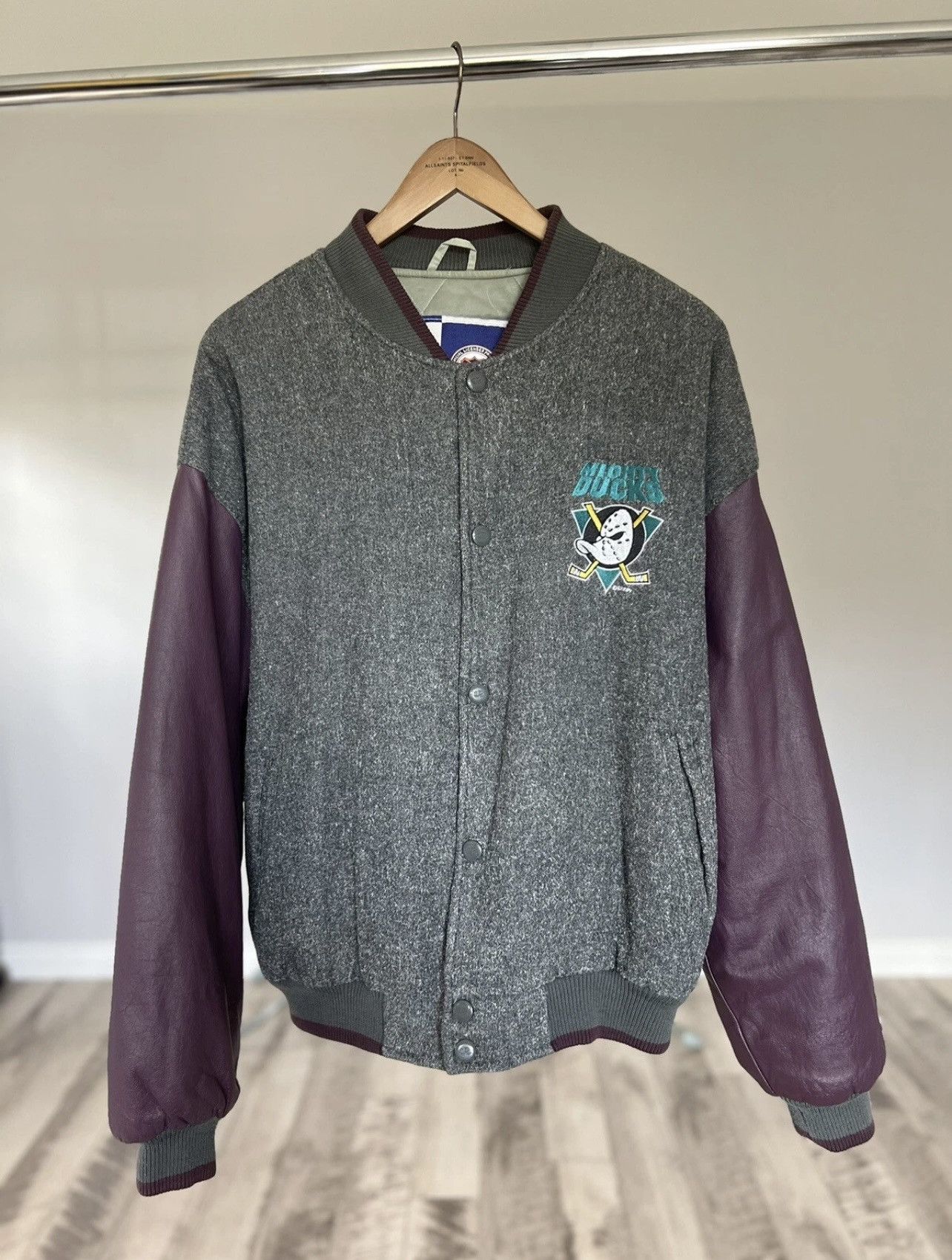 Other NHL Mighty Ducks Disney Leather Bomber Jacket Mens XL Size US XL / EU 56 / 4 - 1 Thumbnail