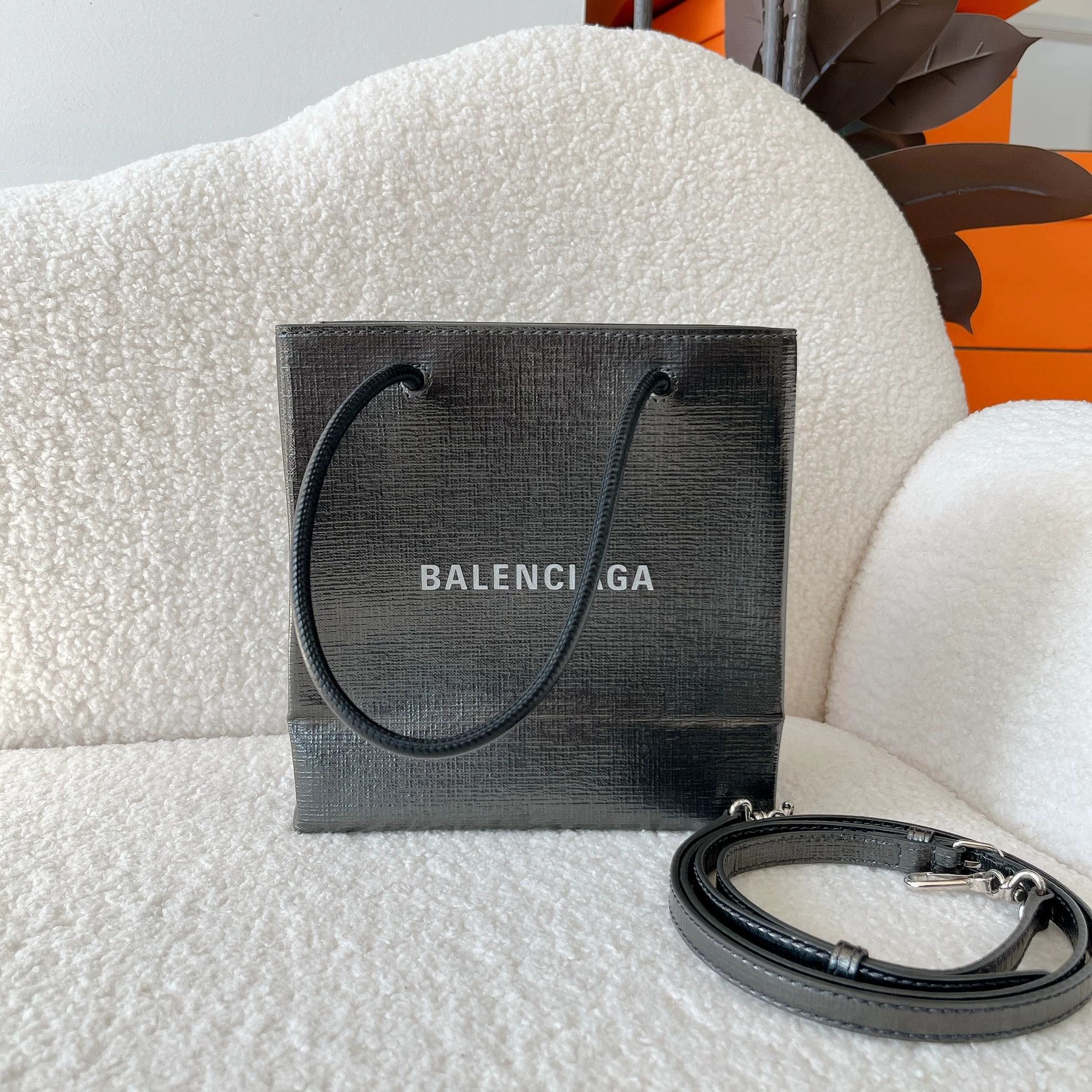 Balenciaga Balenciaga black leather tote shoulder bag Size ONE SIZE - 1 Thumbnail