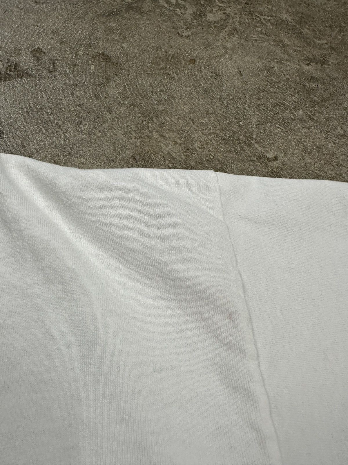 B.U.M Equipment Vintage 90s Bum Equipment BE Logo T-Shirt Size US L / EU 52-54 / 3 - 9 Thumbnail