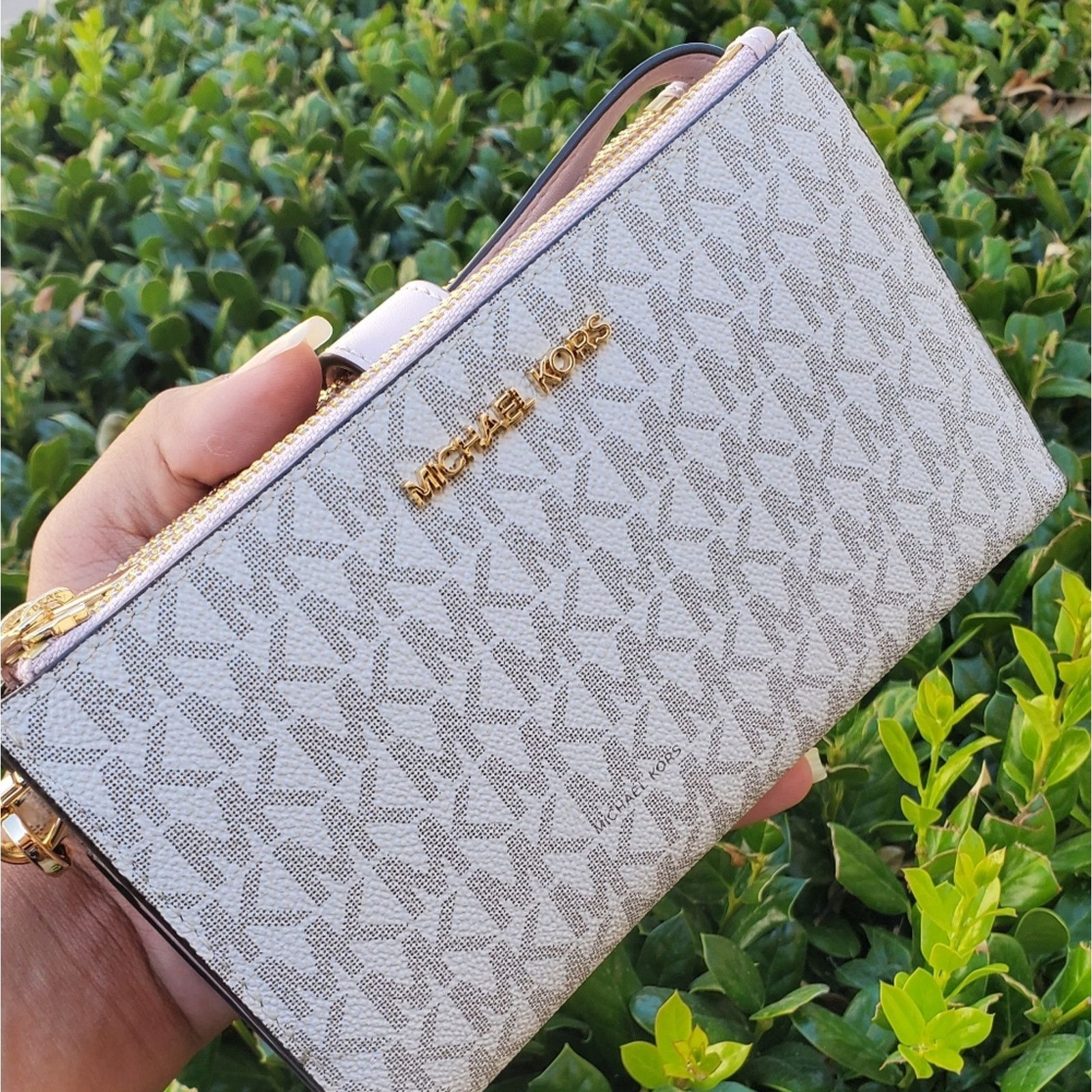 Michael Kors Michael Kors Wallet Vanilla Pink NWT Size ONE SIZE - 1 Thumbnail