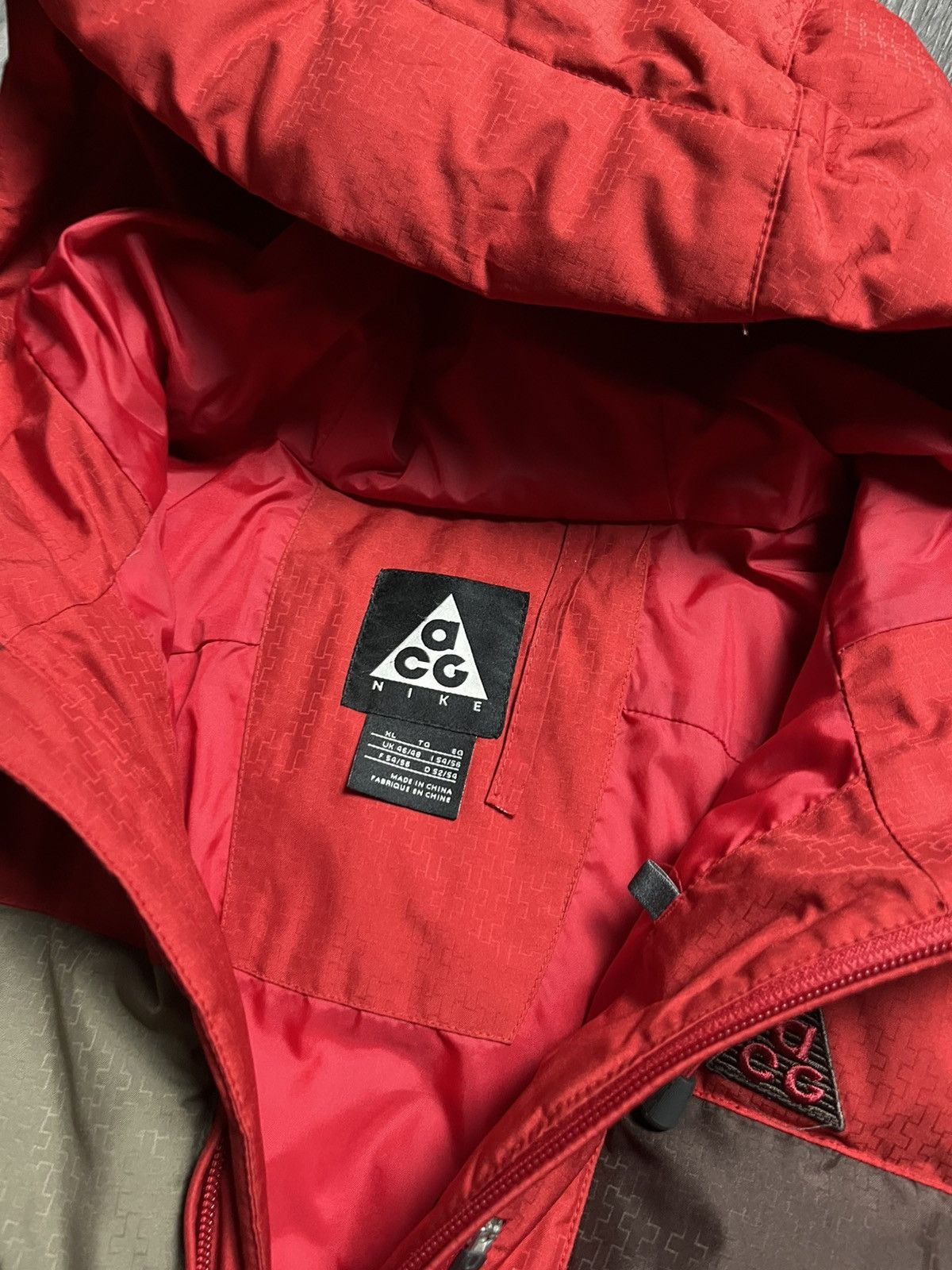 Nike ACG Vintage Nike ACG 550 Goose Down Puffer Jacket Red Gorpcore Size US XL / EU 56 / 4 - 8 Thumbnail