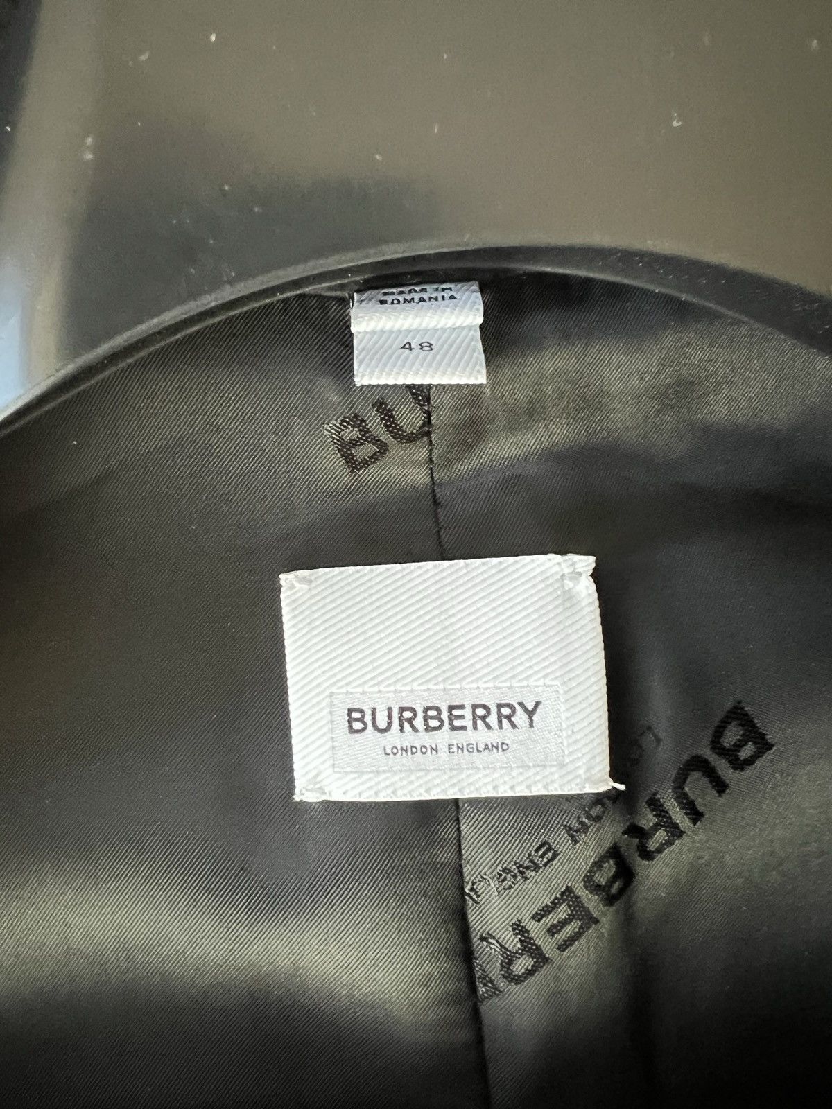 Burberry Burberry Wool Car Coat size 48 Size US M / EU 48-50 / 2 - 4 Thumbnail