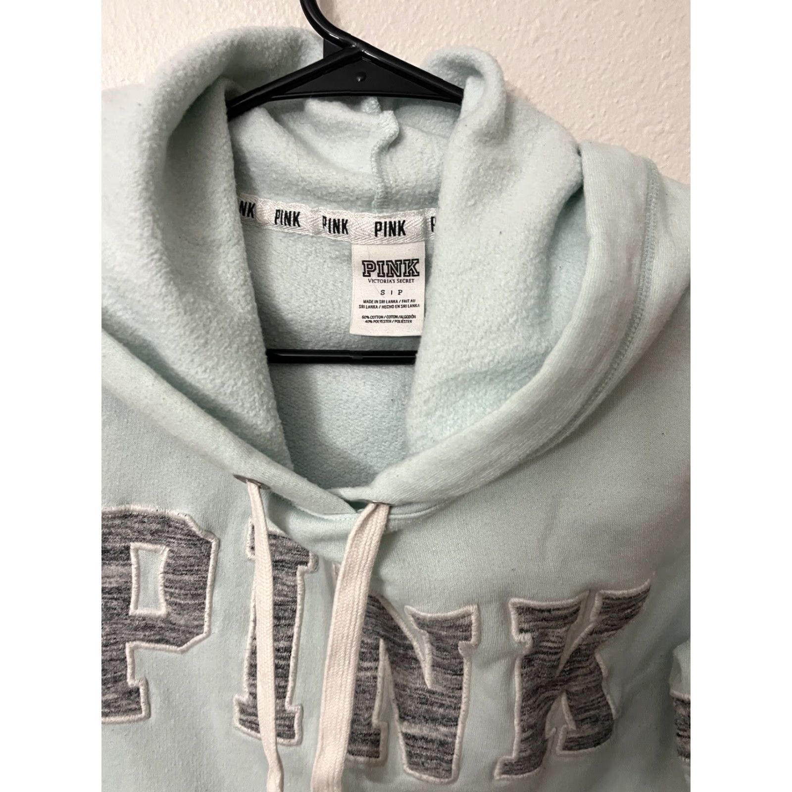 Victoria's Secret VINTAGE Victoria's Secret PINK Lightweight Hoodie Sweatshirt Size Small Light Blue Activewear Womens Size S / US 4 / IT 40 - 2 Thumbnail