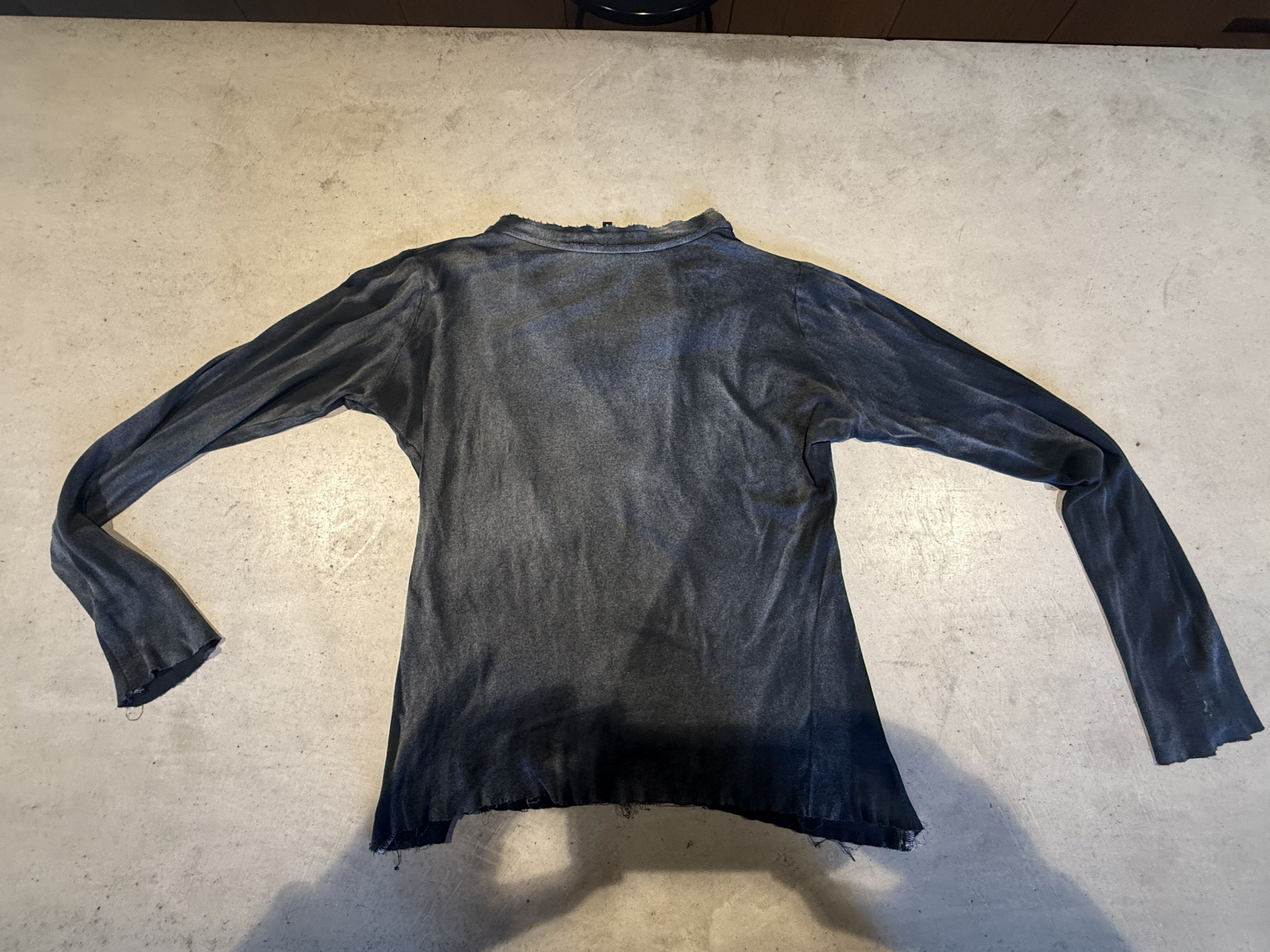 Edward Cuming Edward Cuming Black Raw Stack Henley Size US XL / EU 56 / 4 - 4 Thumbnail