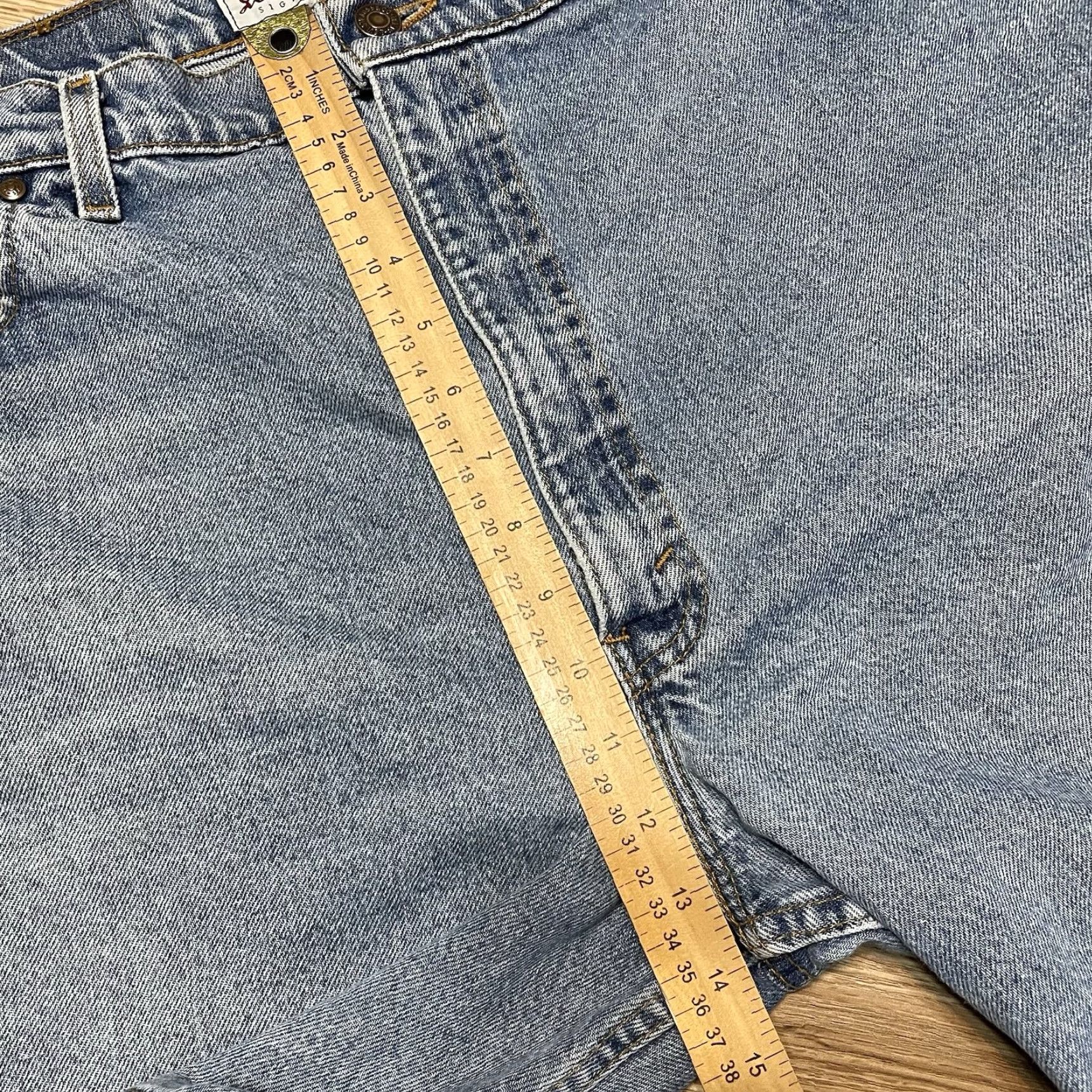 Levi's VINTAGE Levi's 540 Bermuda Shorts Men’s Size 42 Blue Relaxed Fit Size US 42 / EU 58 - 6 Thumbnail